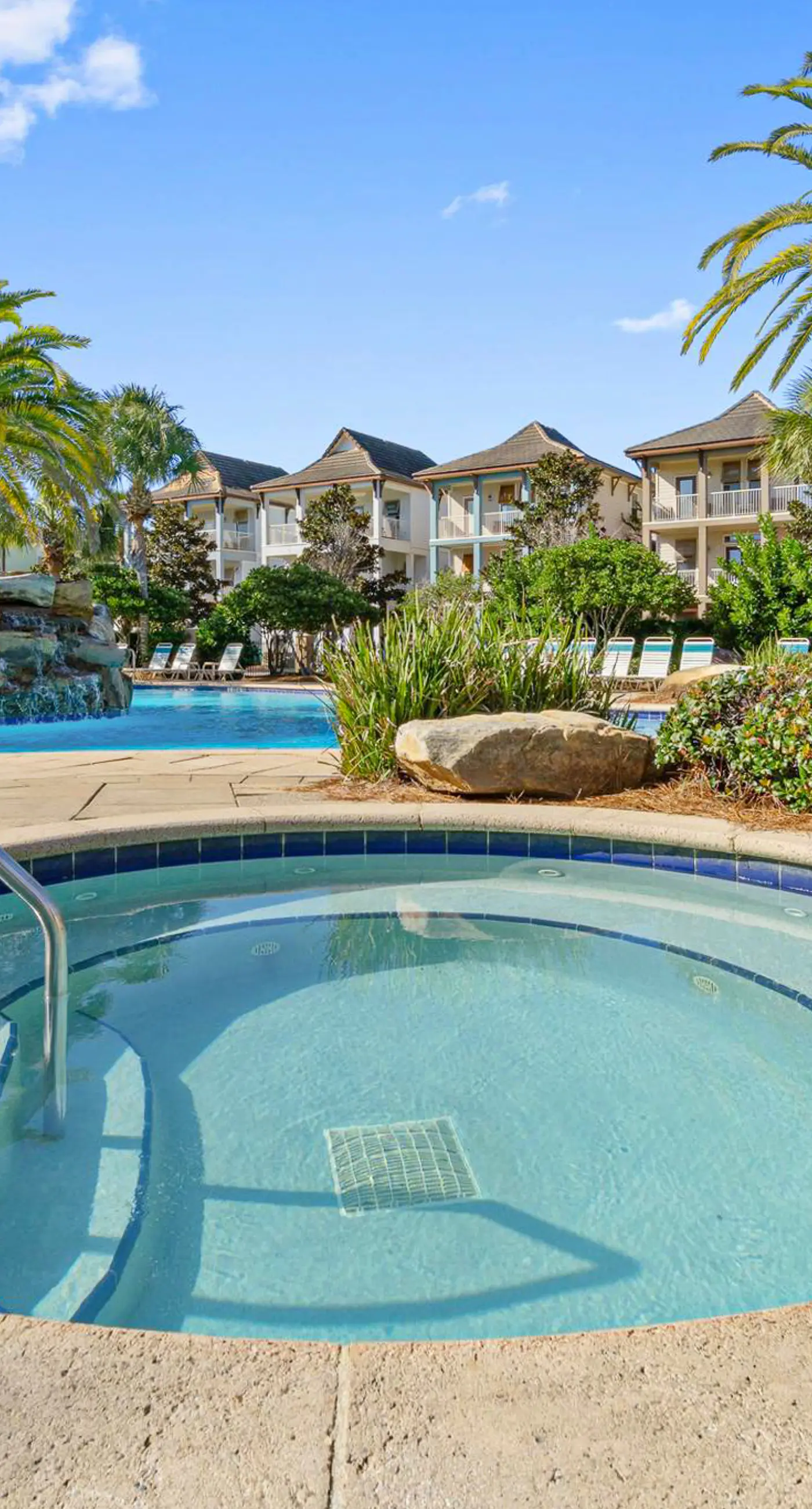 Gorgeous home with resort pool & beach access