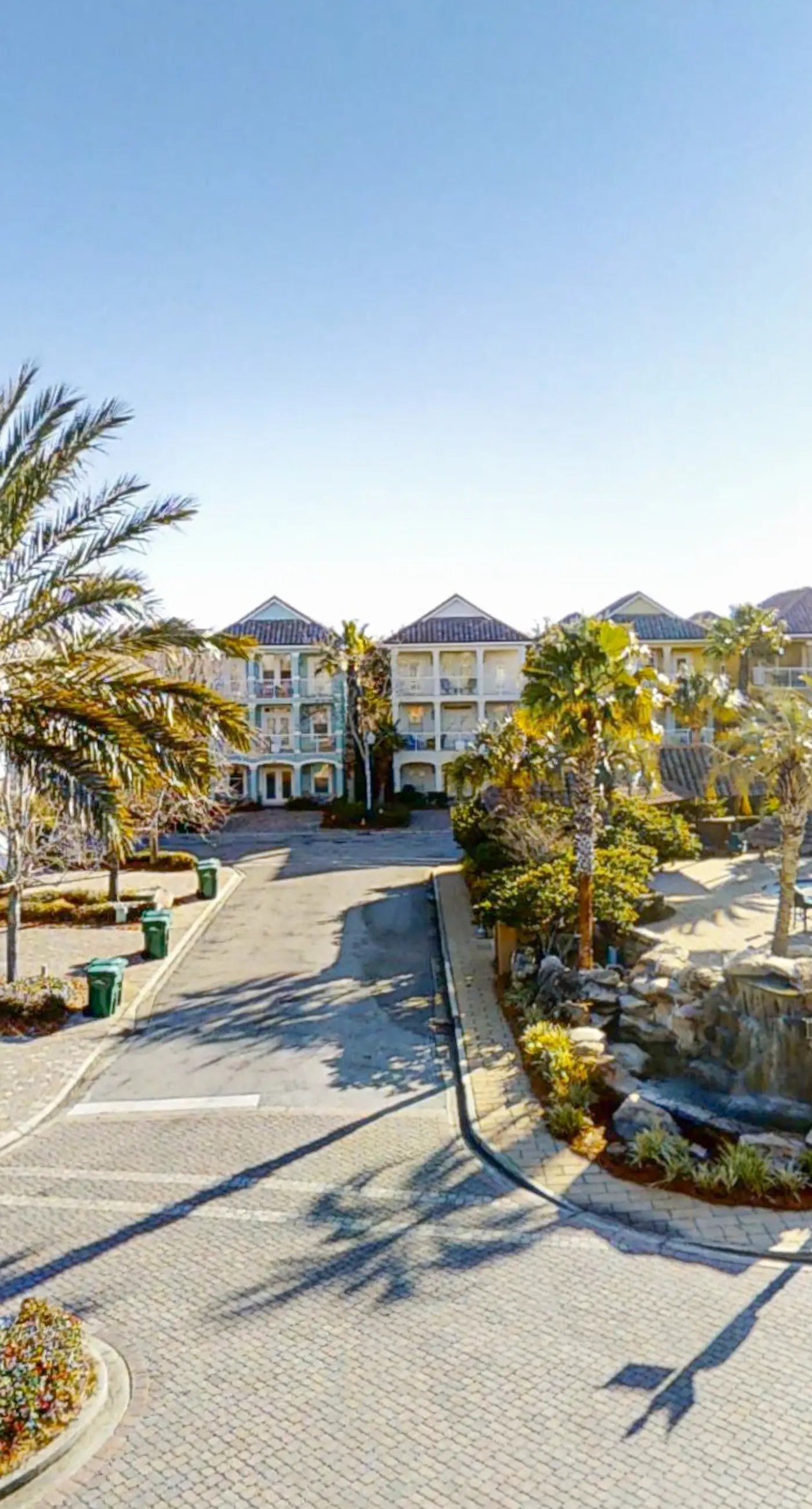 Gorgeous home with resort pool & beach access