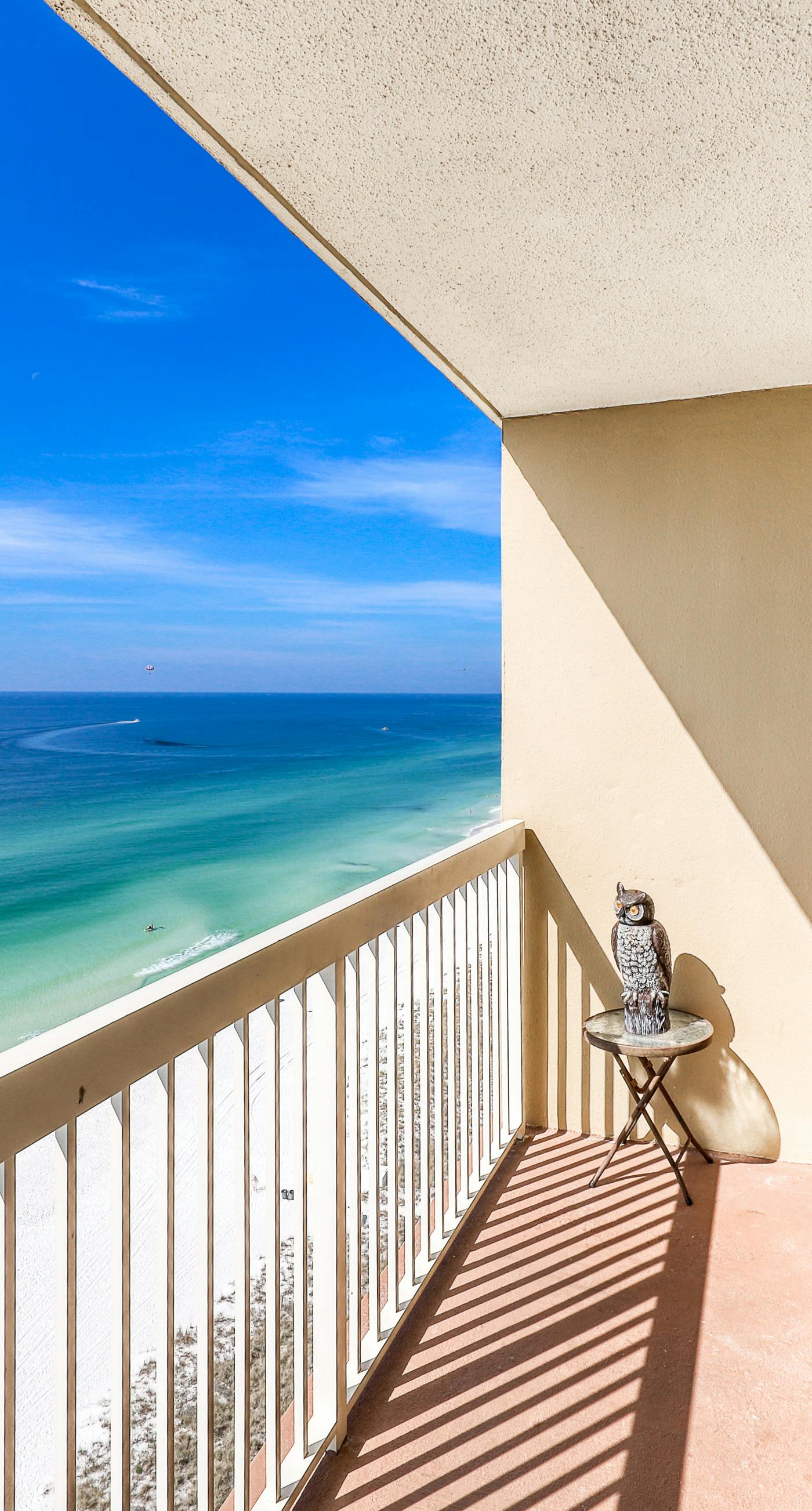 20th-story condo in Pelican Beach Resort with Gulf views