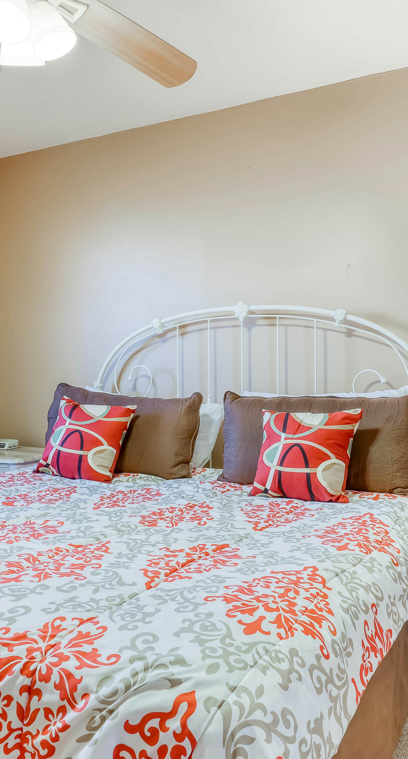 20th-story condo in Pelican Beach Resort with Gulf views