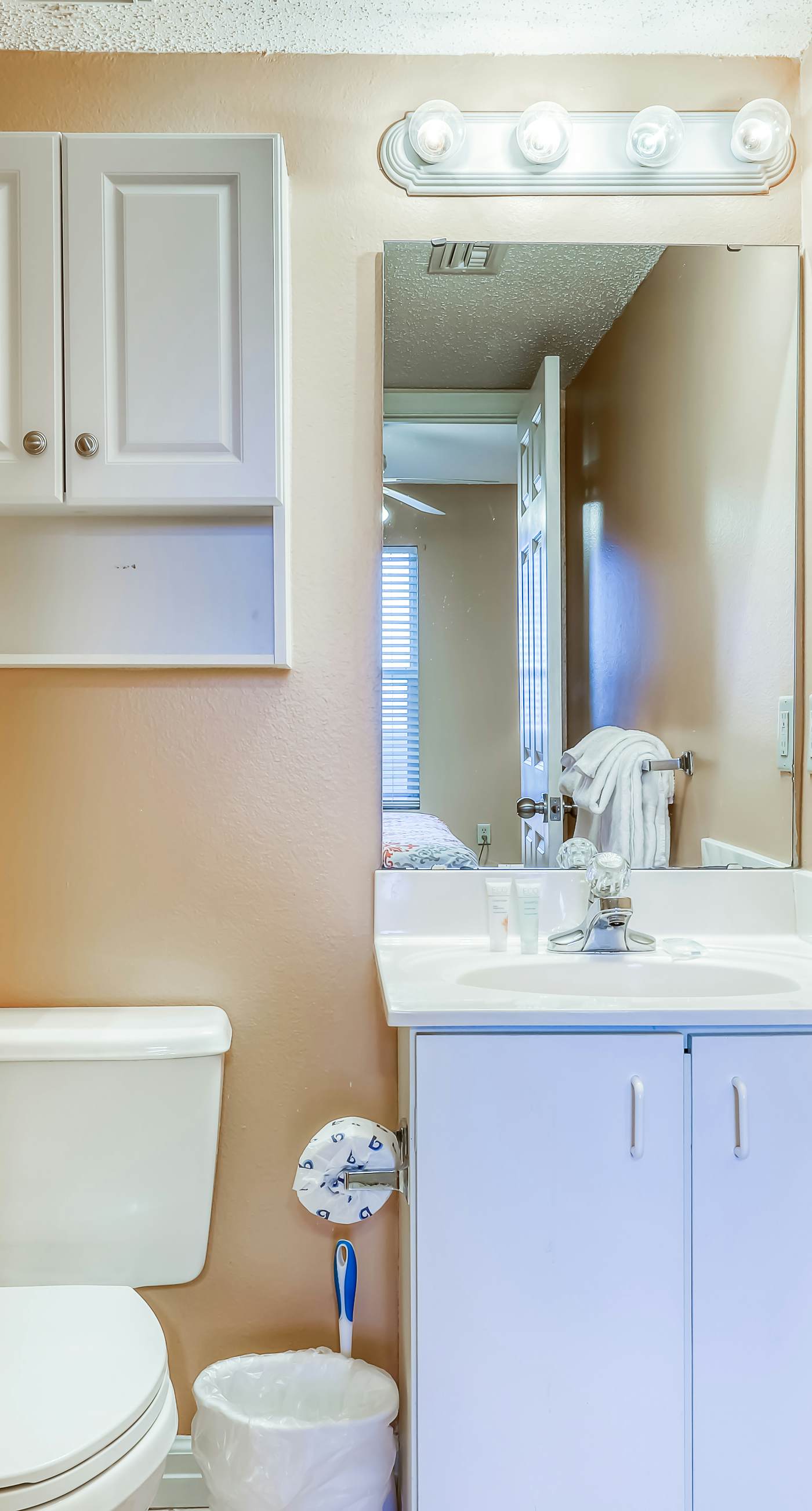 20th-story condo in Pelican Beach Resort with Gulf views