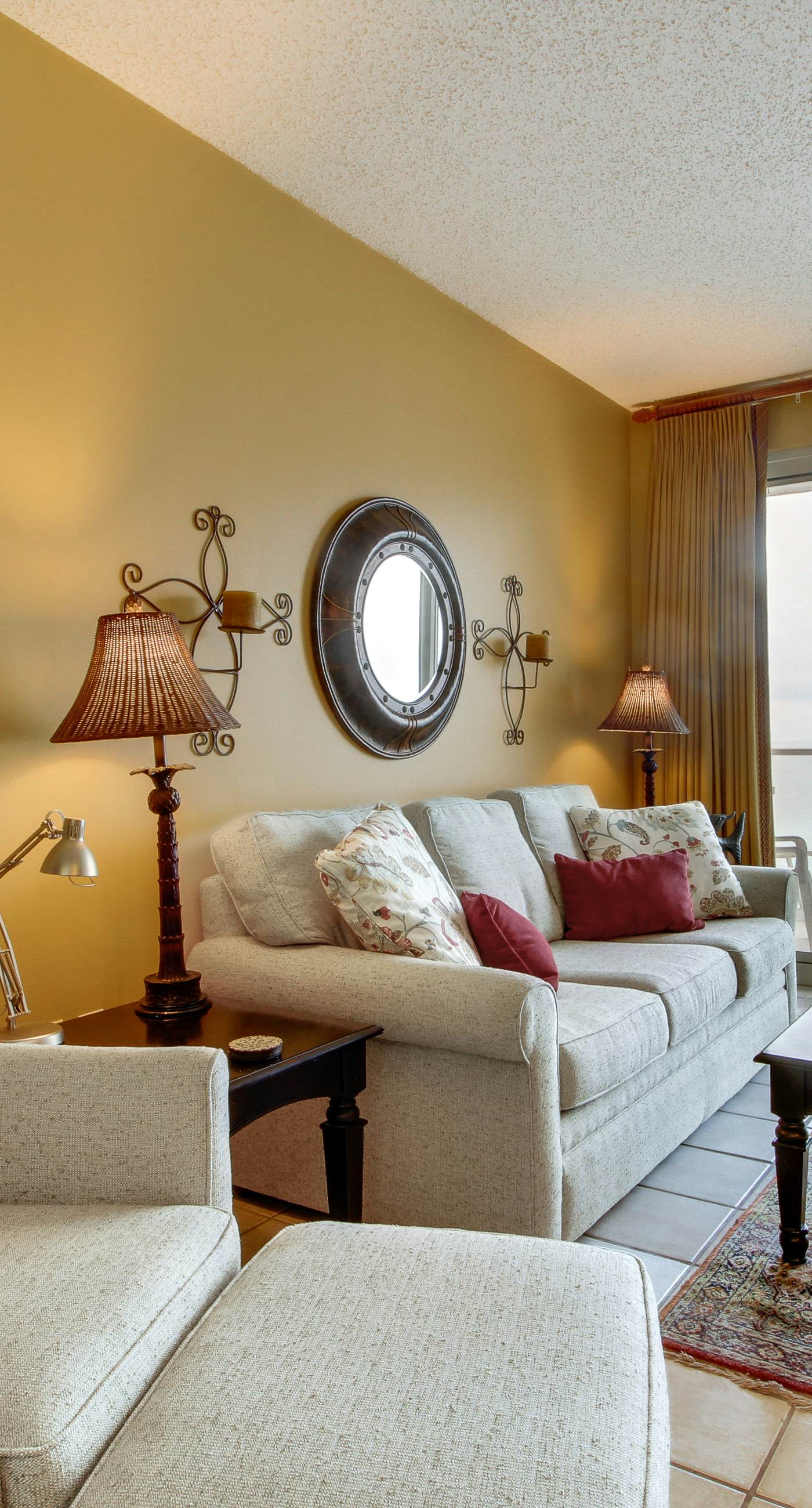 Amazing Gulf view from this cozy condo with pool, gym & beach access