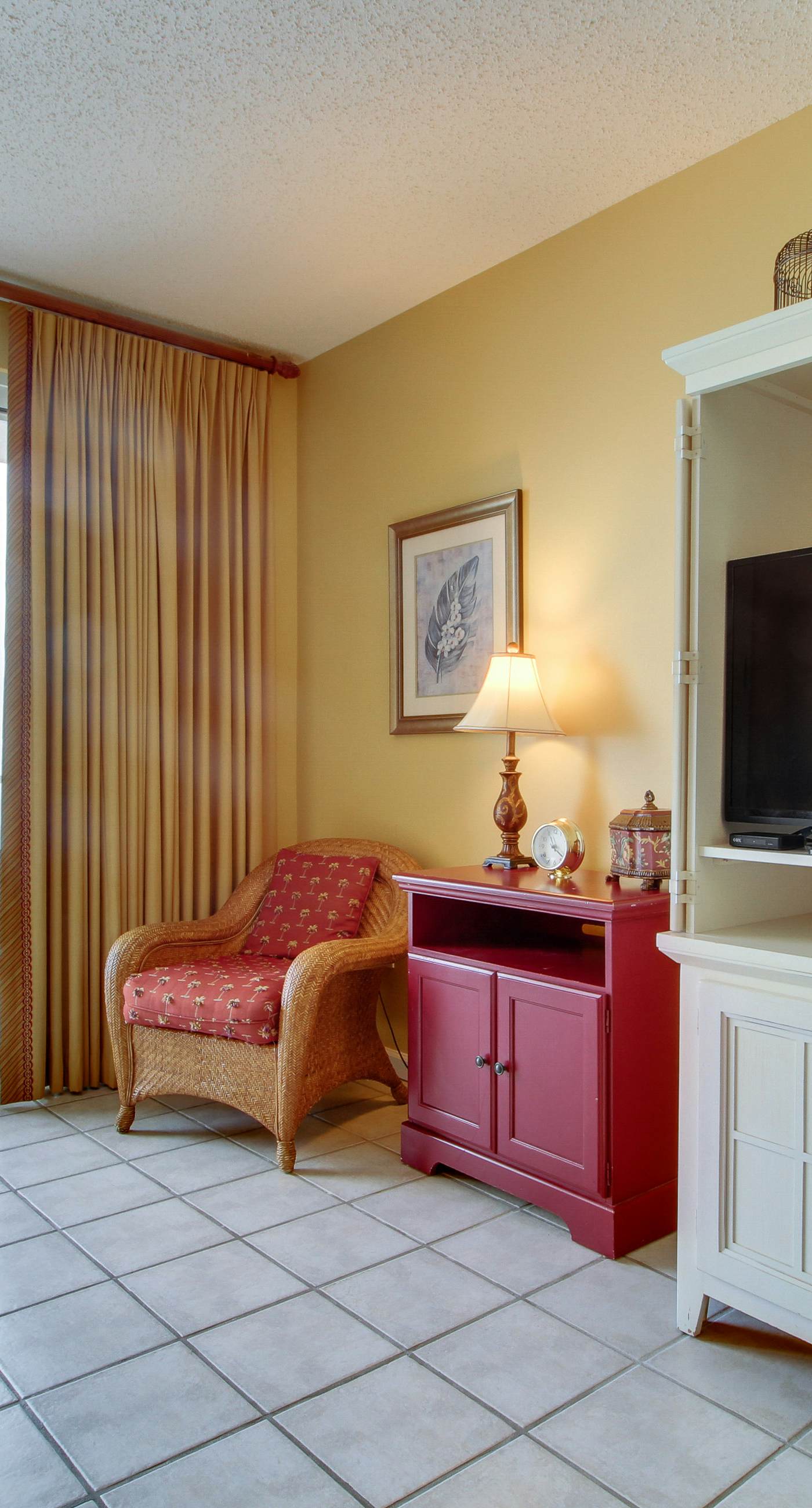 Amazing Gulf view from this cozy condo with pool, gym & beach access