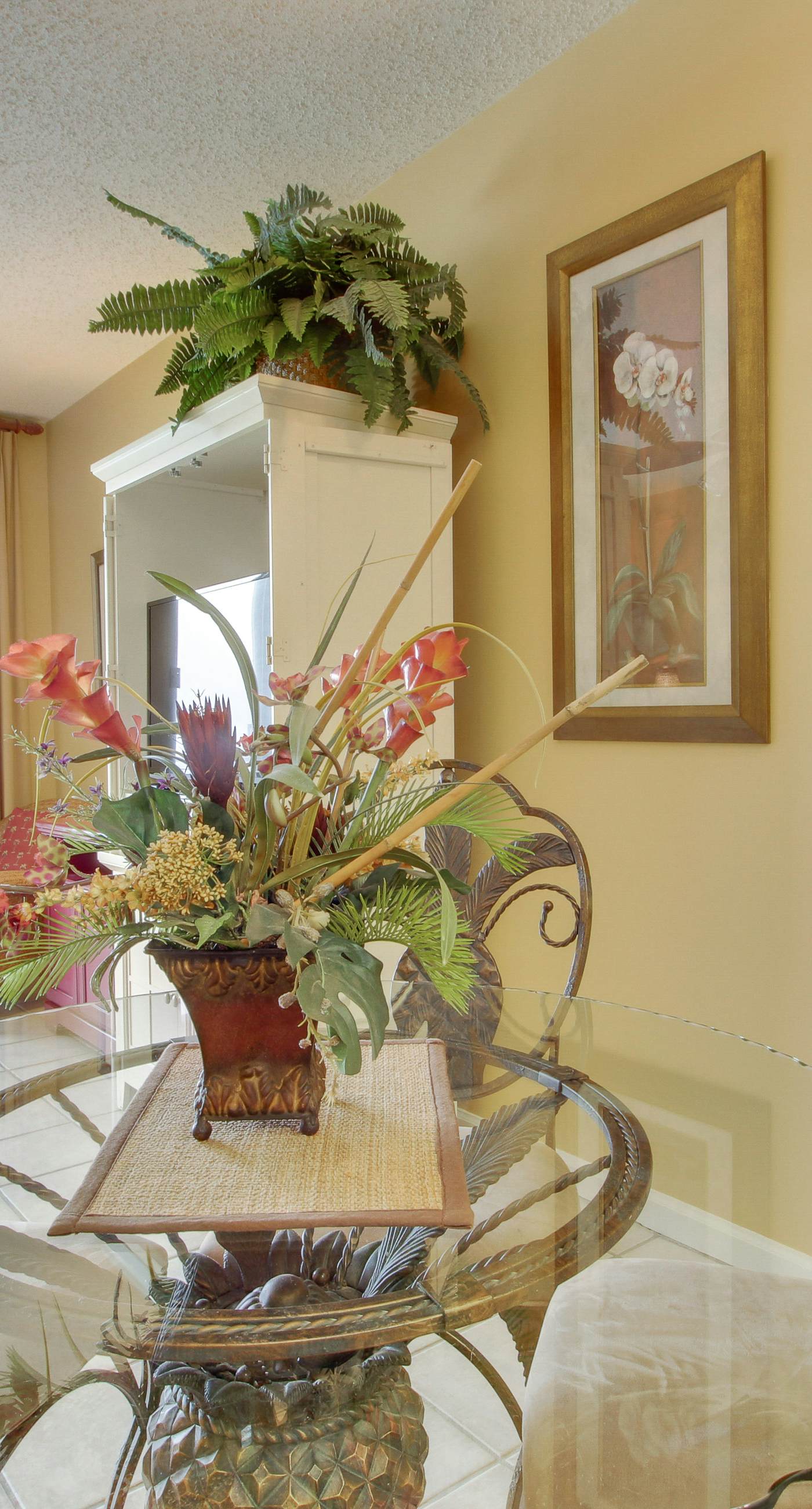 Amazing Gulf view from this cozy condo with pool, gym & beach access