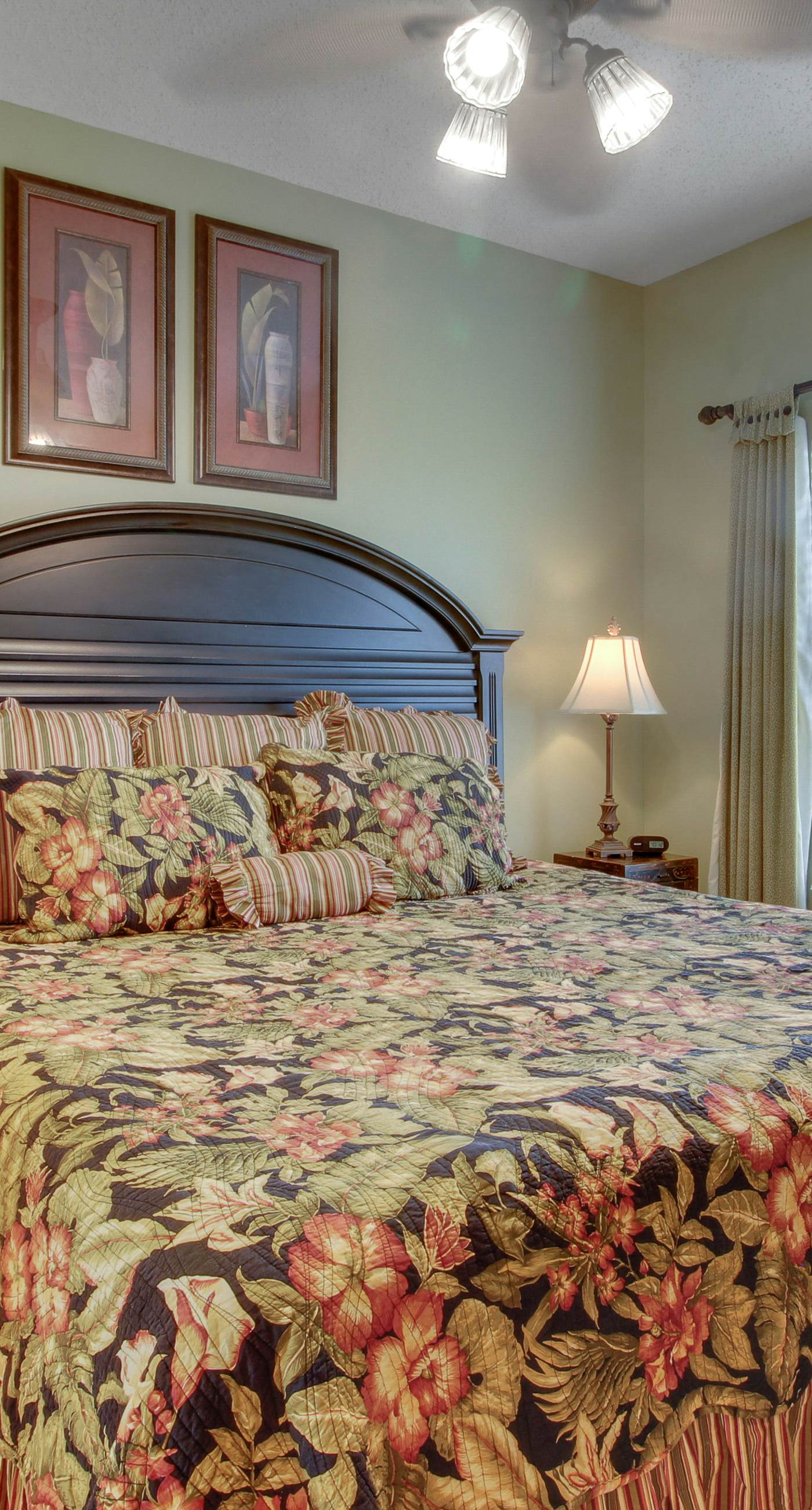 Amazing Gulf view from this cozy condo with pool, gym & beach access