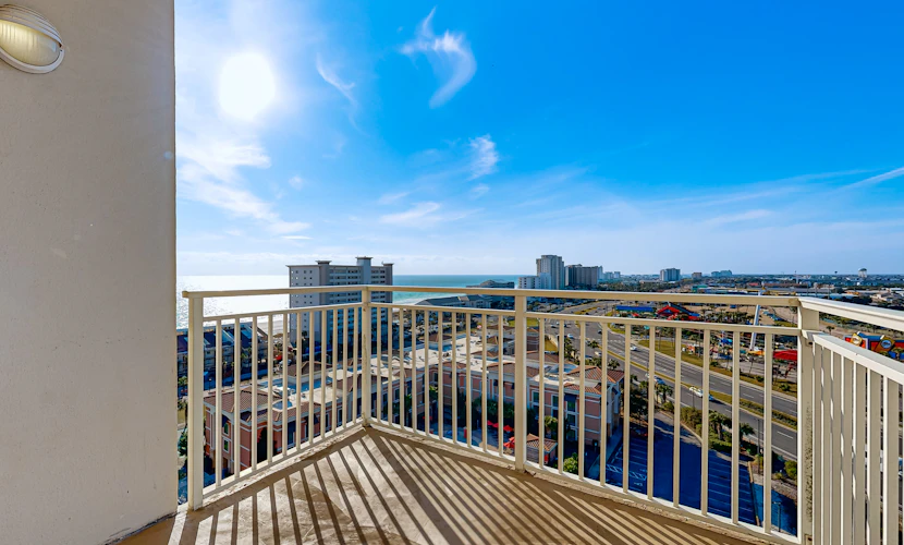 Sterling Shores PH19