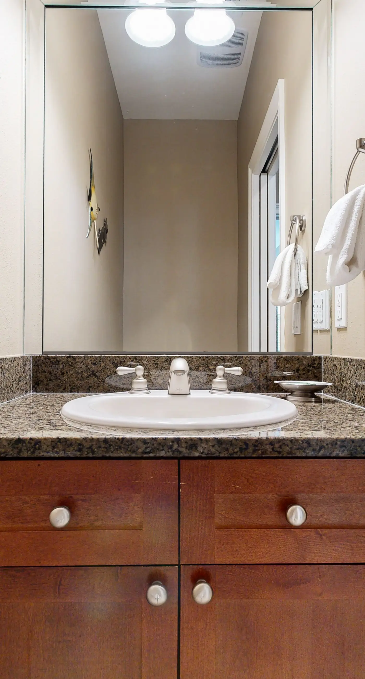 Nautical home in gated community with pool, hot tub & beach access