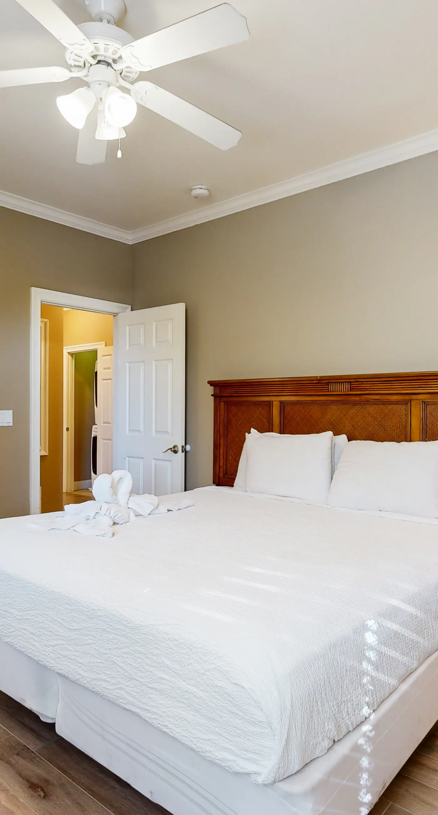 Nautical home in gated community with pool, hot tub & beach access