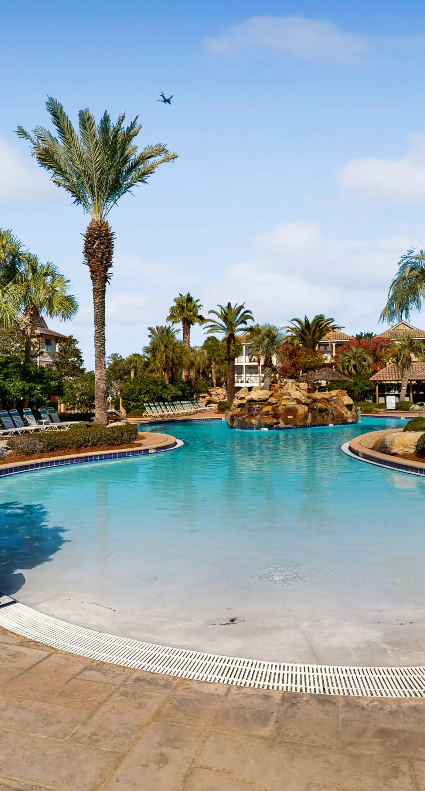 Nautical home in gated community with pool, hot tub & beach access