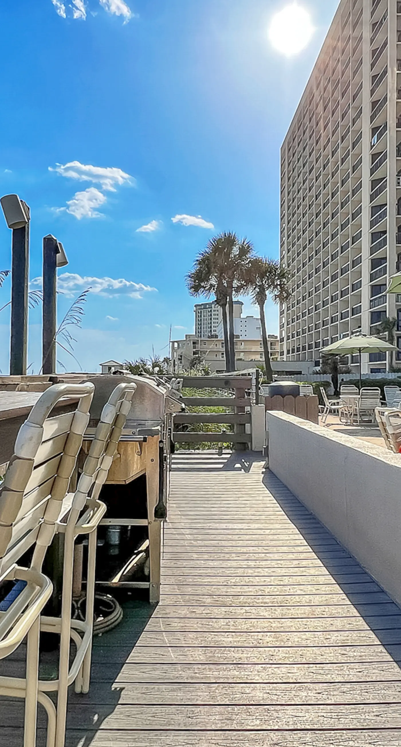 Pretty Condo with Gulf View Wet Bar, Shared Pool, Sauna, & Fitness Center