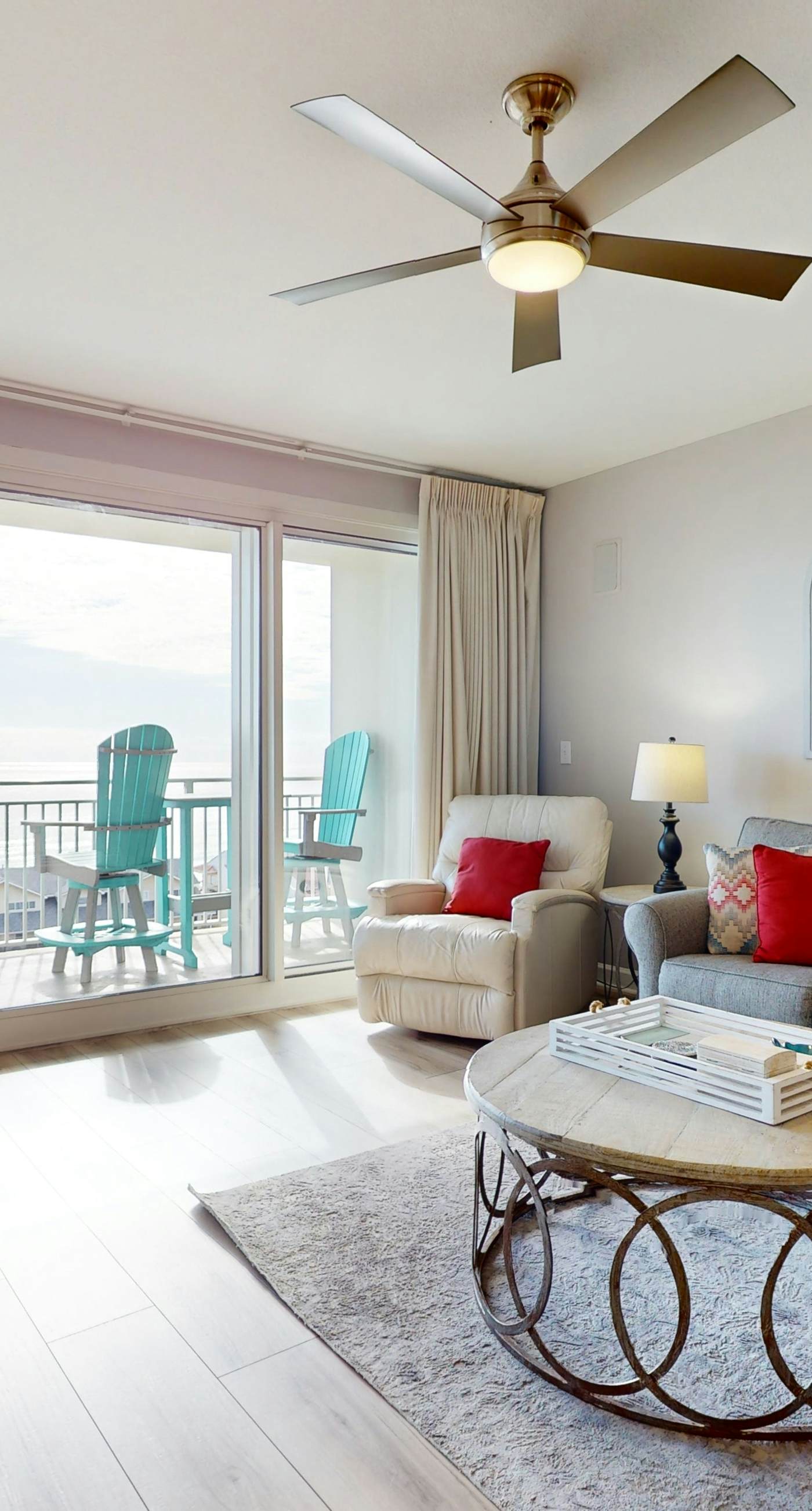 Gorgeous beachfront condo w/ shared pool & beach access