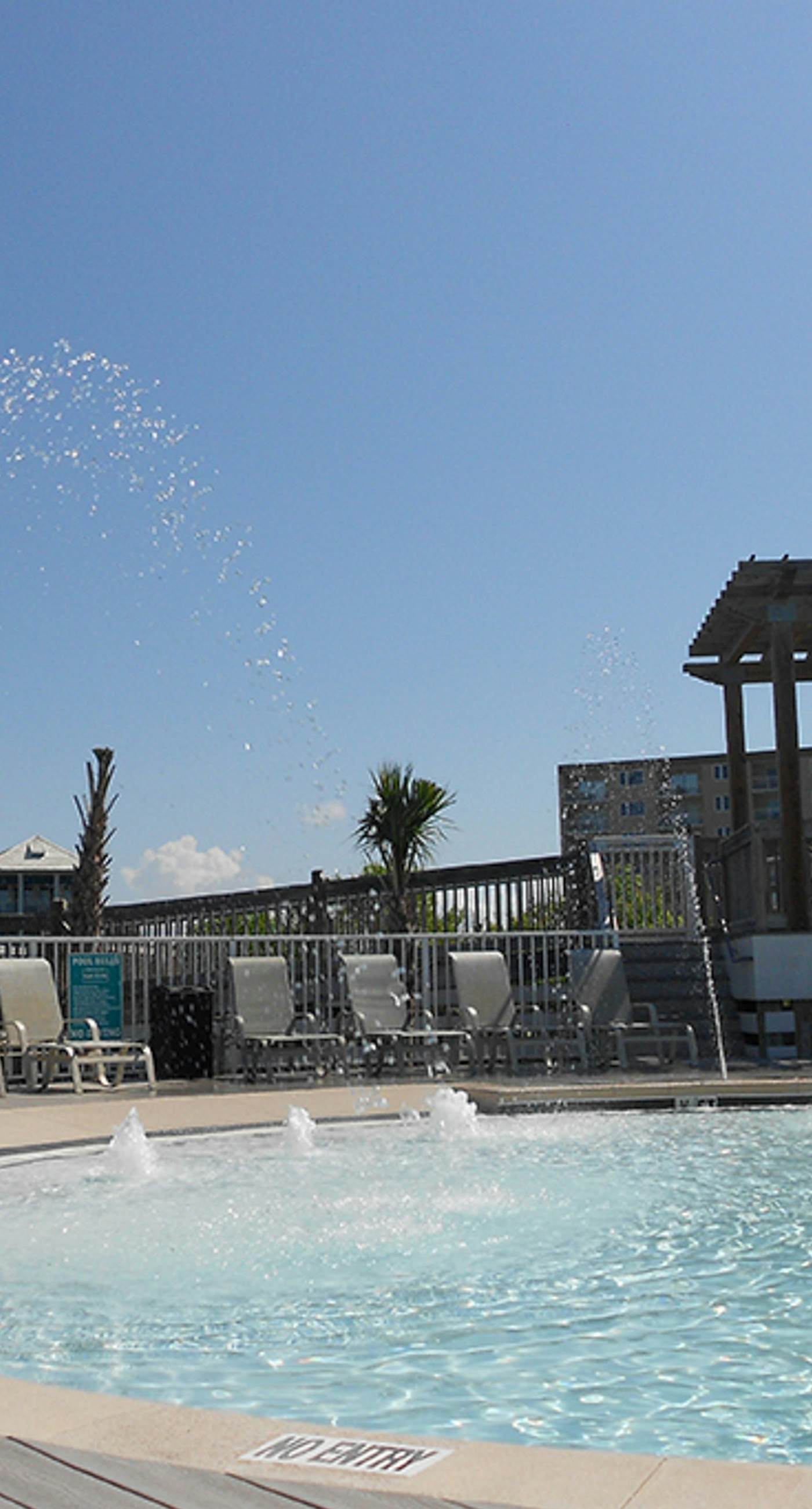 3-Bedroom Home Located in Destin Pointe, Near shops and dining