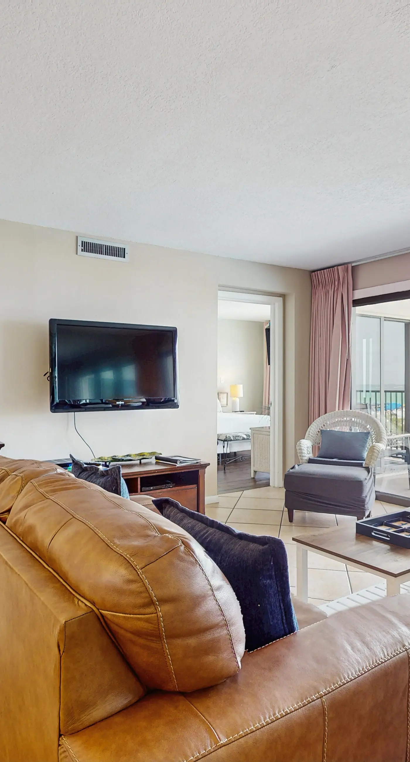 2nd Floor Lovely Condo Great Amenities, Gulf View, Large Balcony