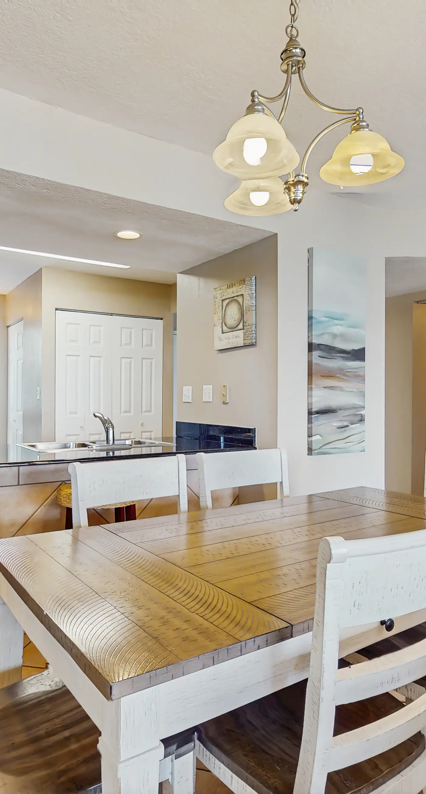 2nd Floor Lovely Condo Great Amenities, Gulf View, Large Balcony