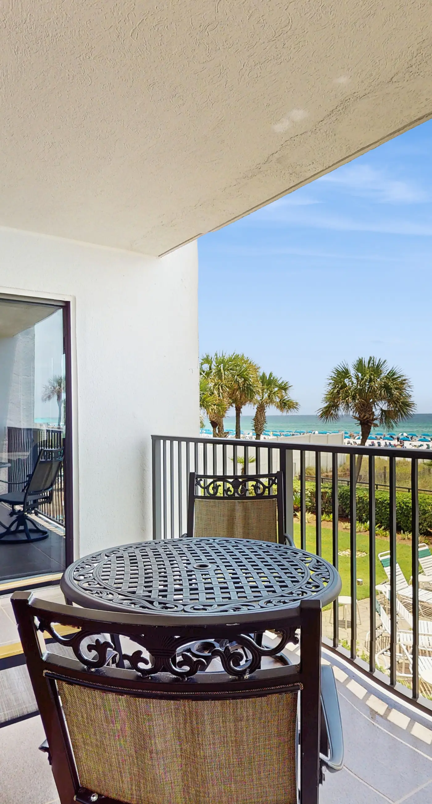 2nd Floor Lovely Condo Great Amenities, Gulf View, Large Balcony