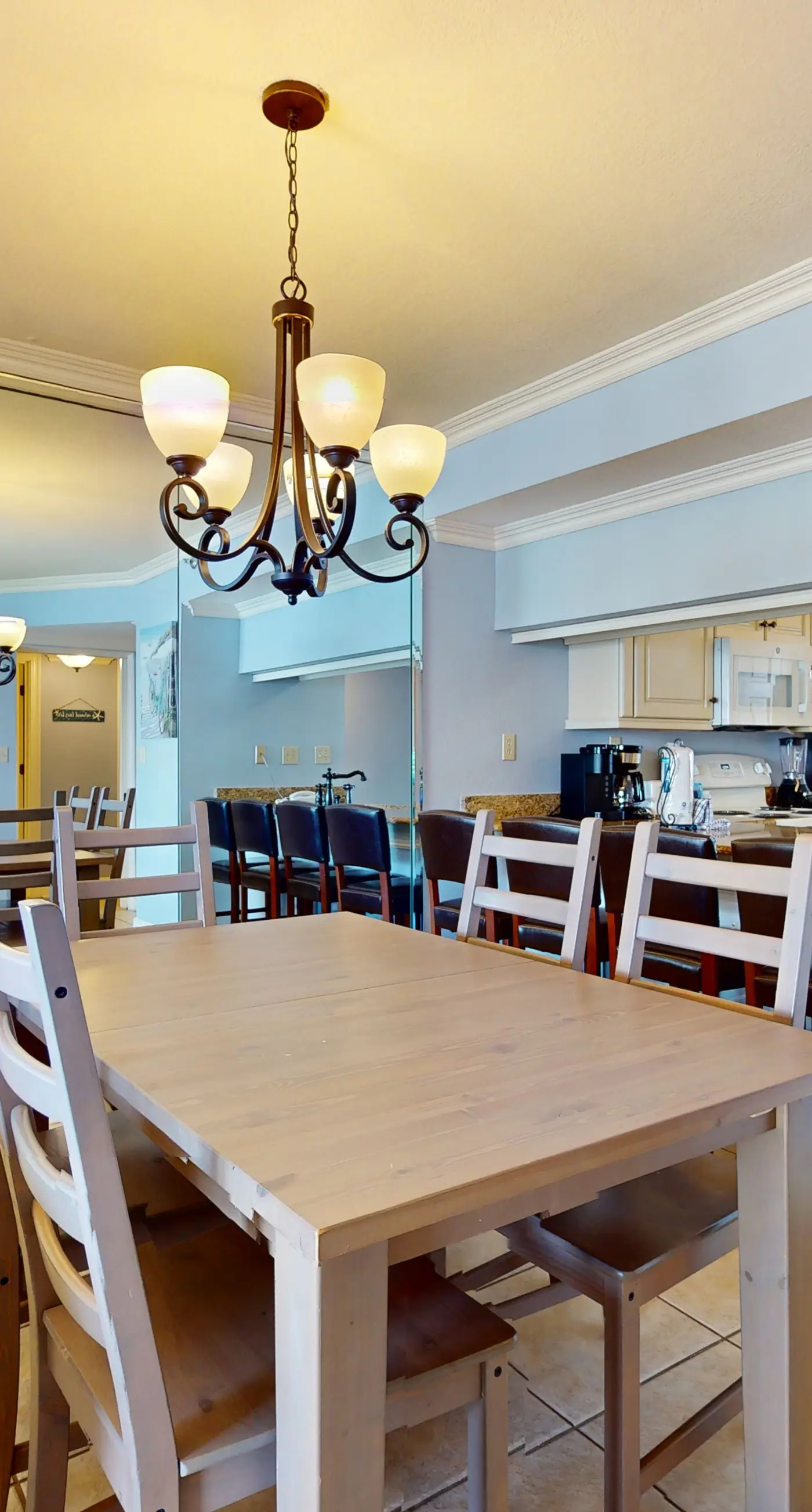 6th Floor Lovely Condo Great Amenities, Gulf View, Large Balcony