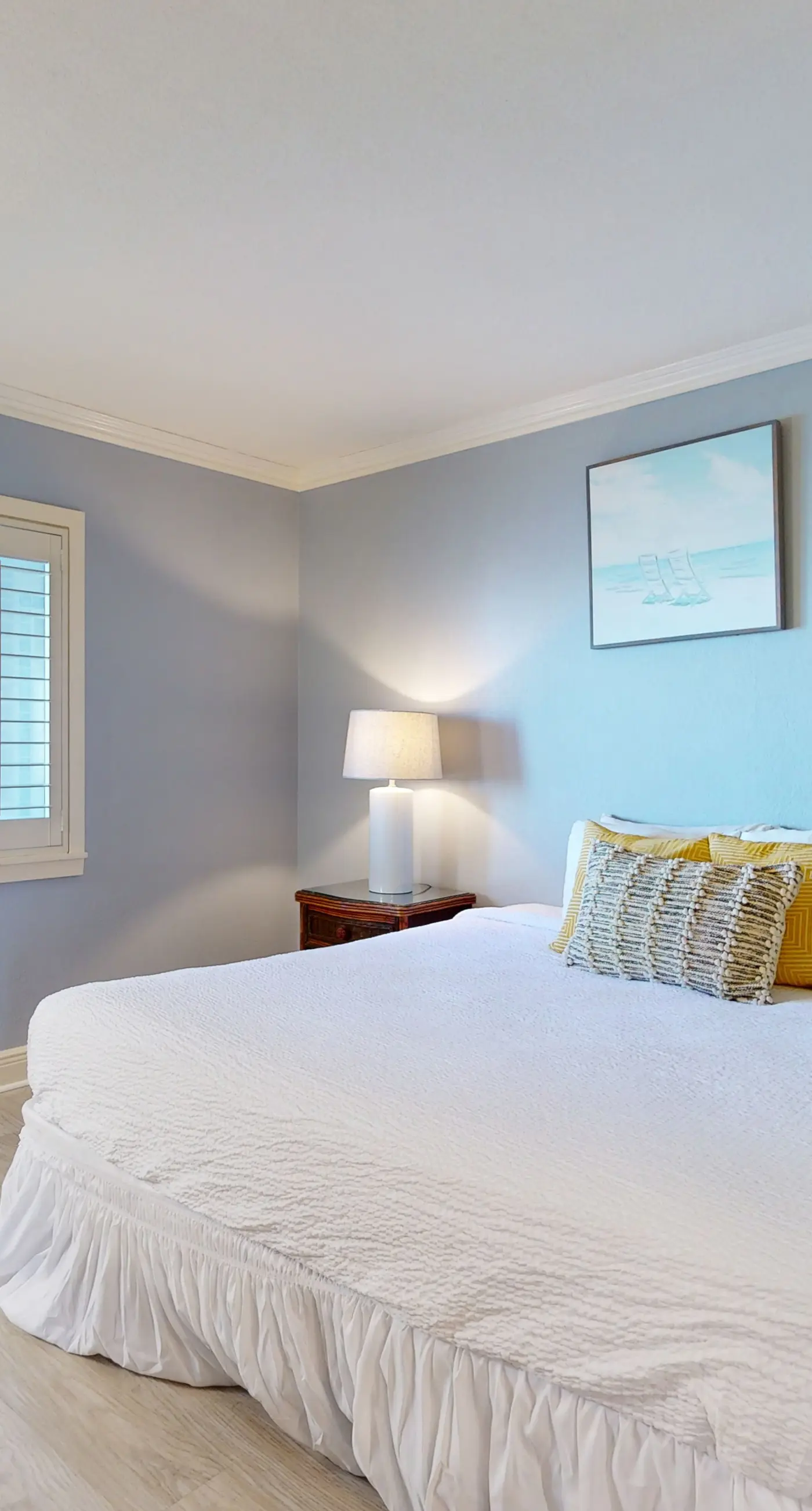 6th Floor Lovely Condo Great Amenities, Gulf View, Large Balcony