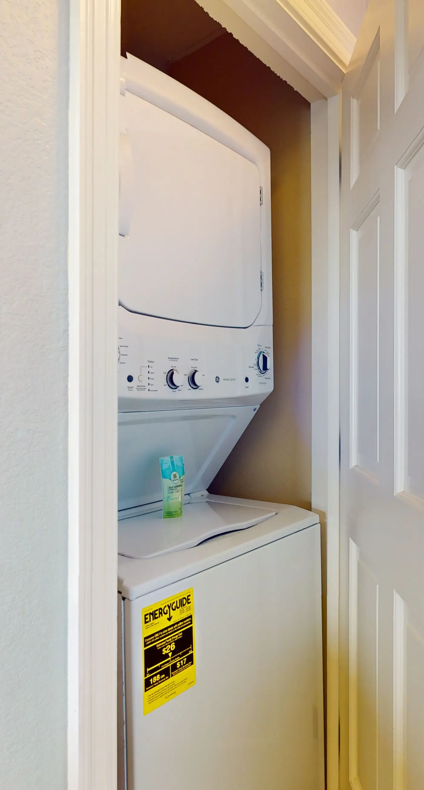 6th Floor Lovely Condo Great Amenities, Gulf View, Large Balcony