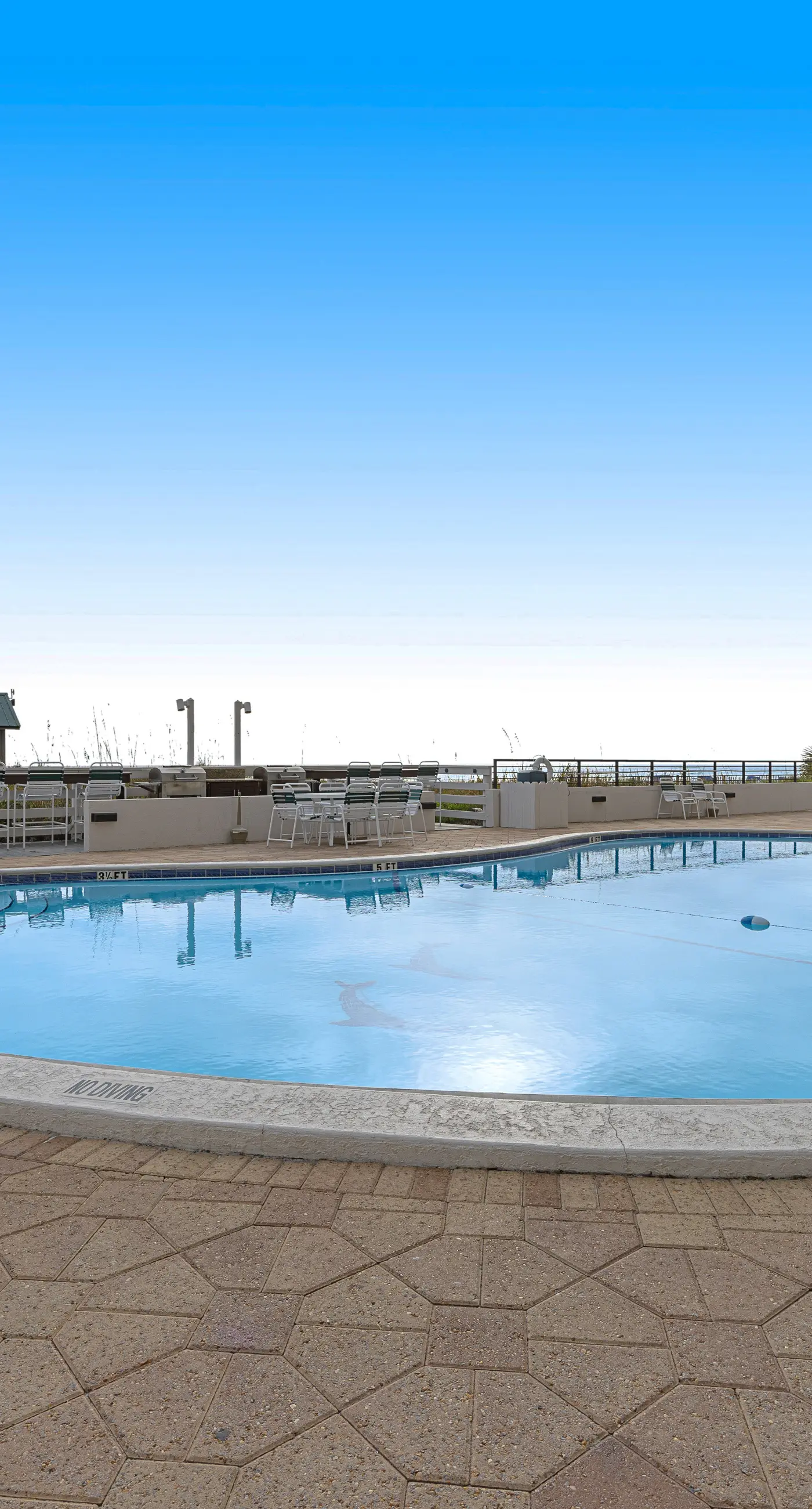 6th Floor Lovely Condo Great Amenities, Gulf View, Large Balcony