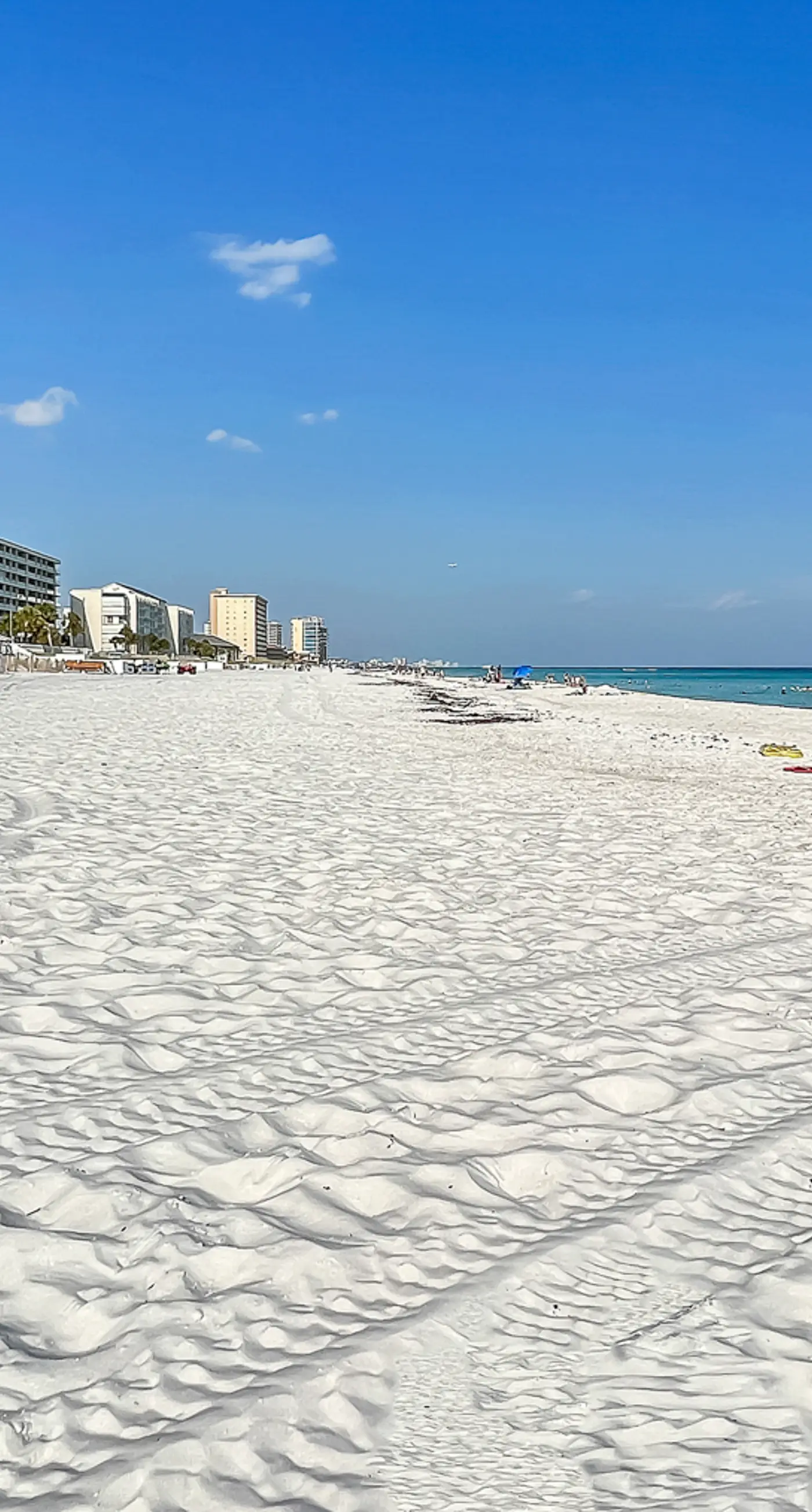 6th Floor Lovely Condo Great Amenities, Gulf View, Large Balcony