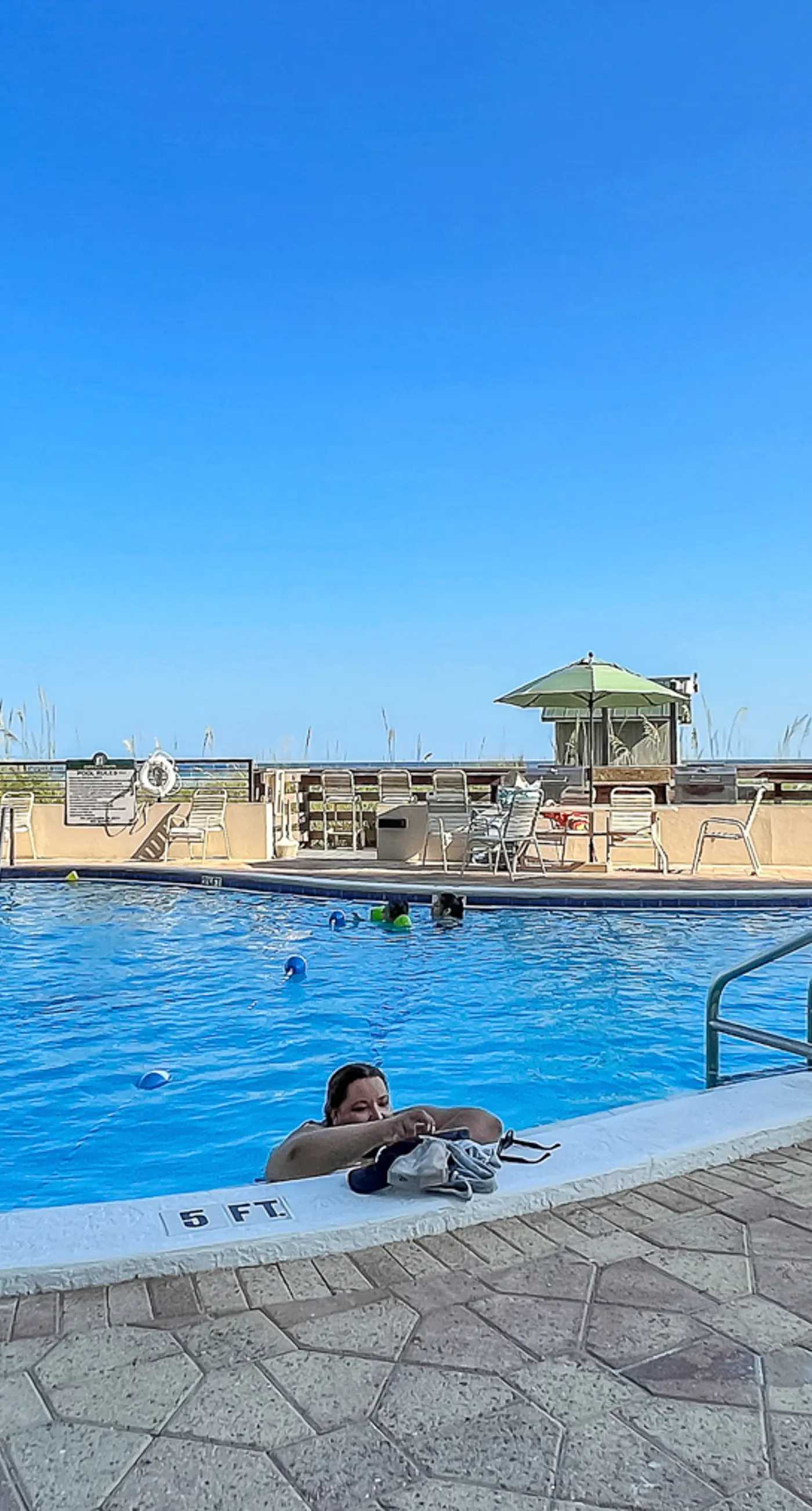 6th Floor Lovely Condo Great Amenities, Gulf View, Large Balcony