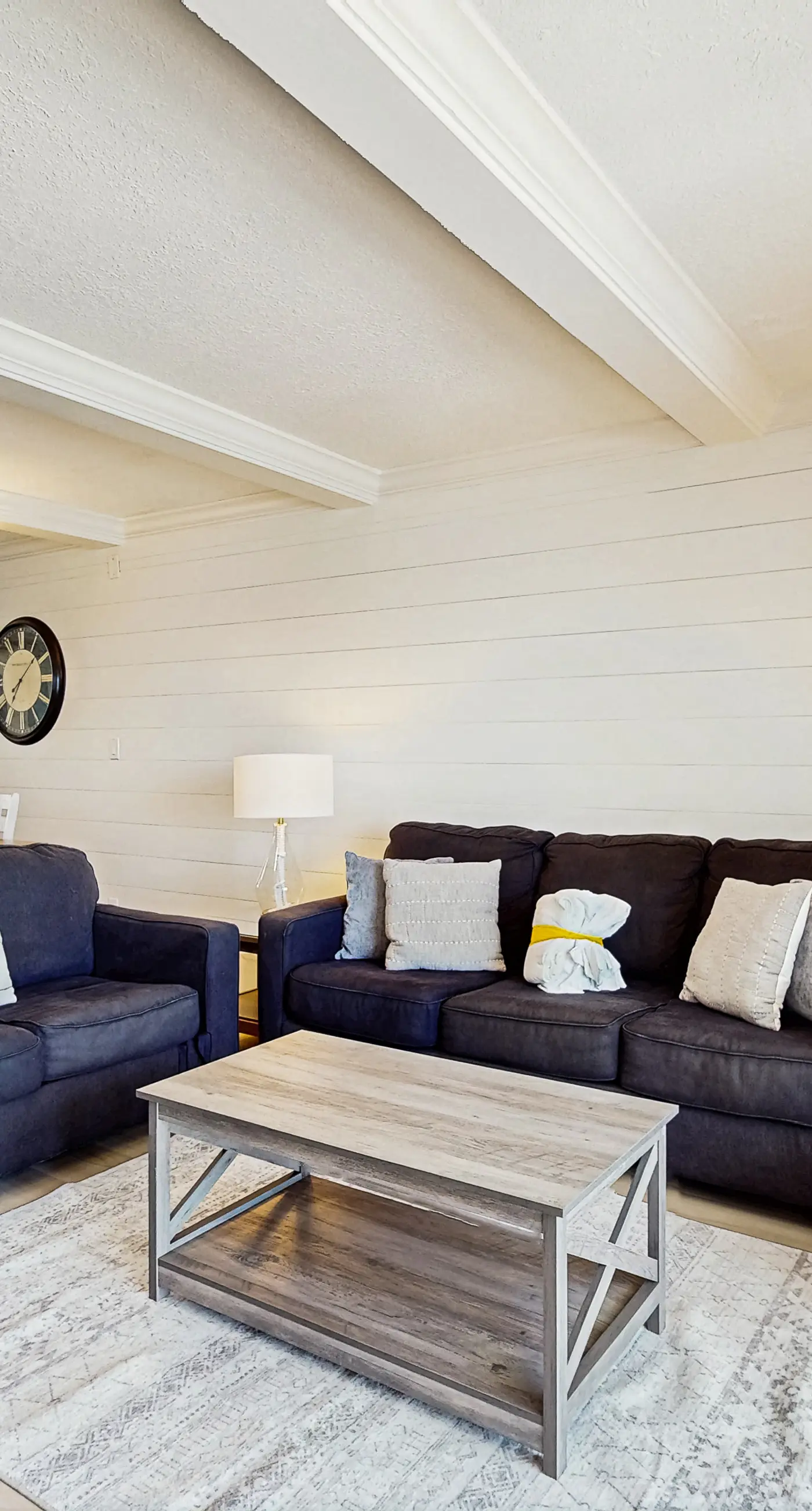 8th Floor Gulf Front Condo Fun Amenities, Nearby Shopping & Dining