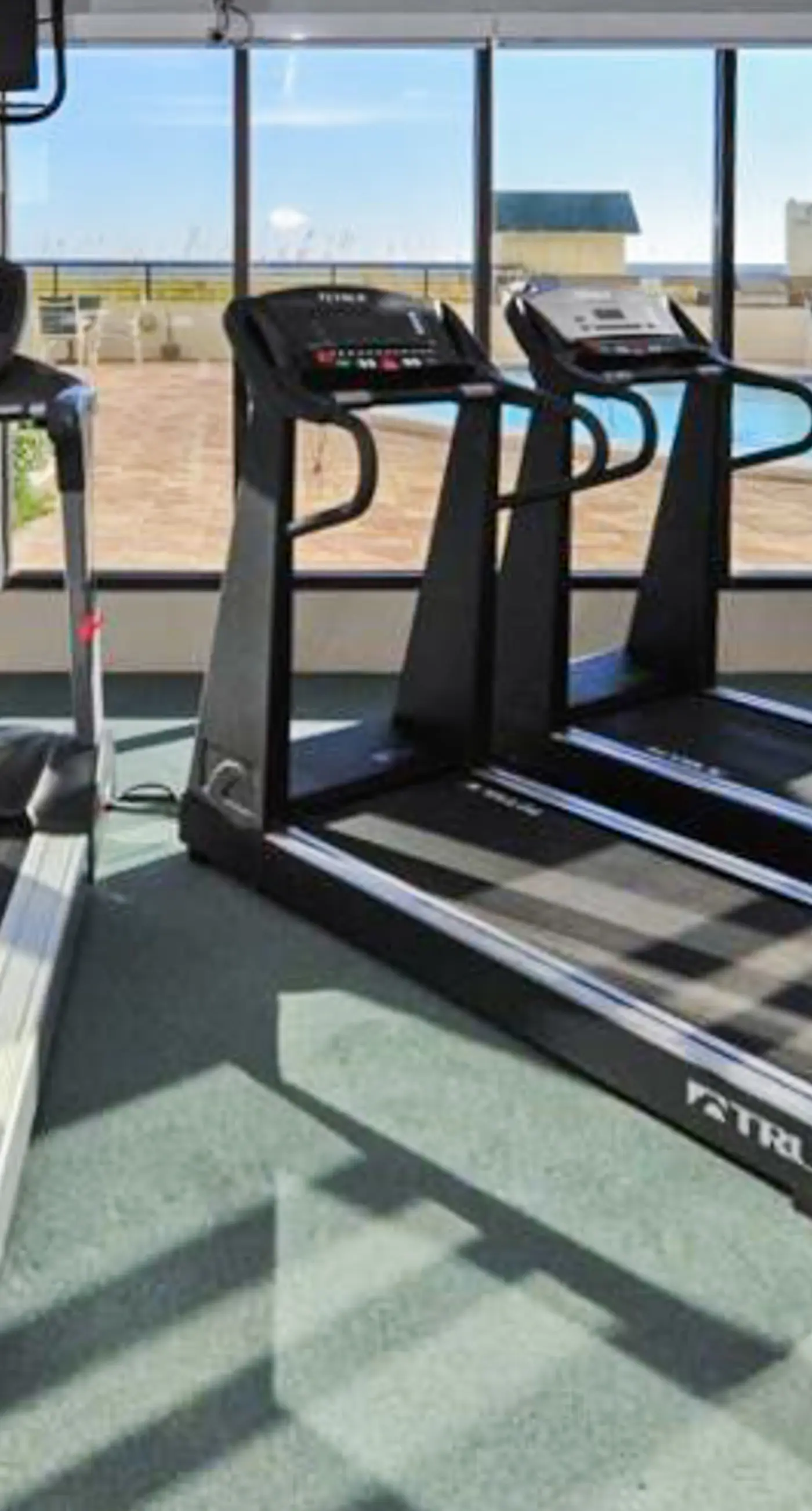 8th Floor Gulf Front Condo Fun Amenities, Nearby Shopping & Dining