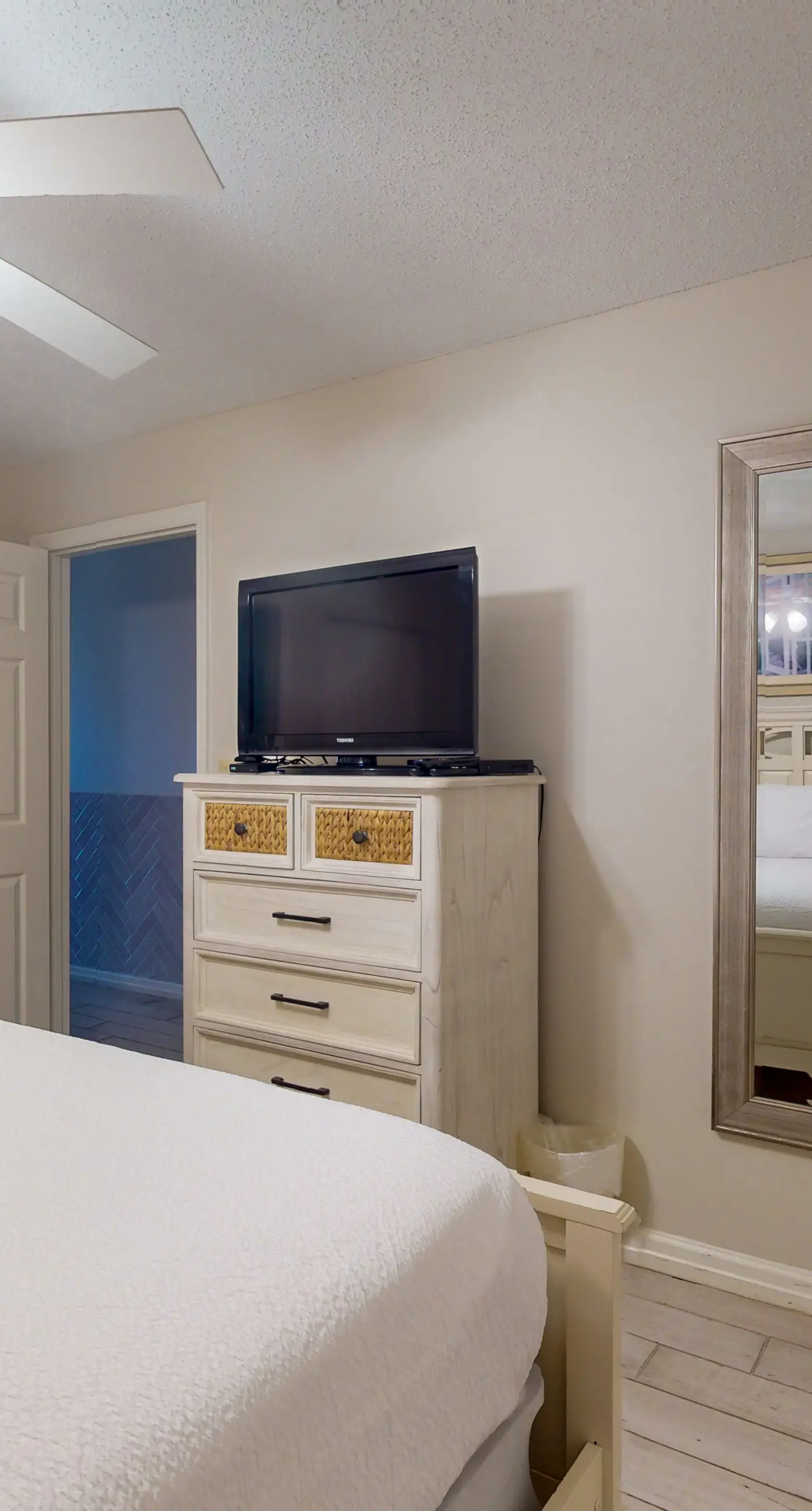 Pelican Beach Resort 502