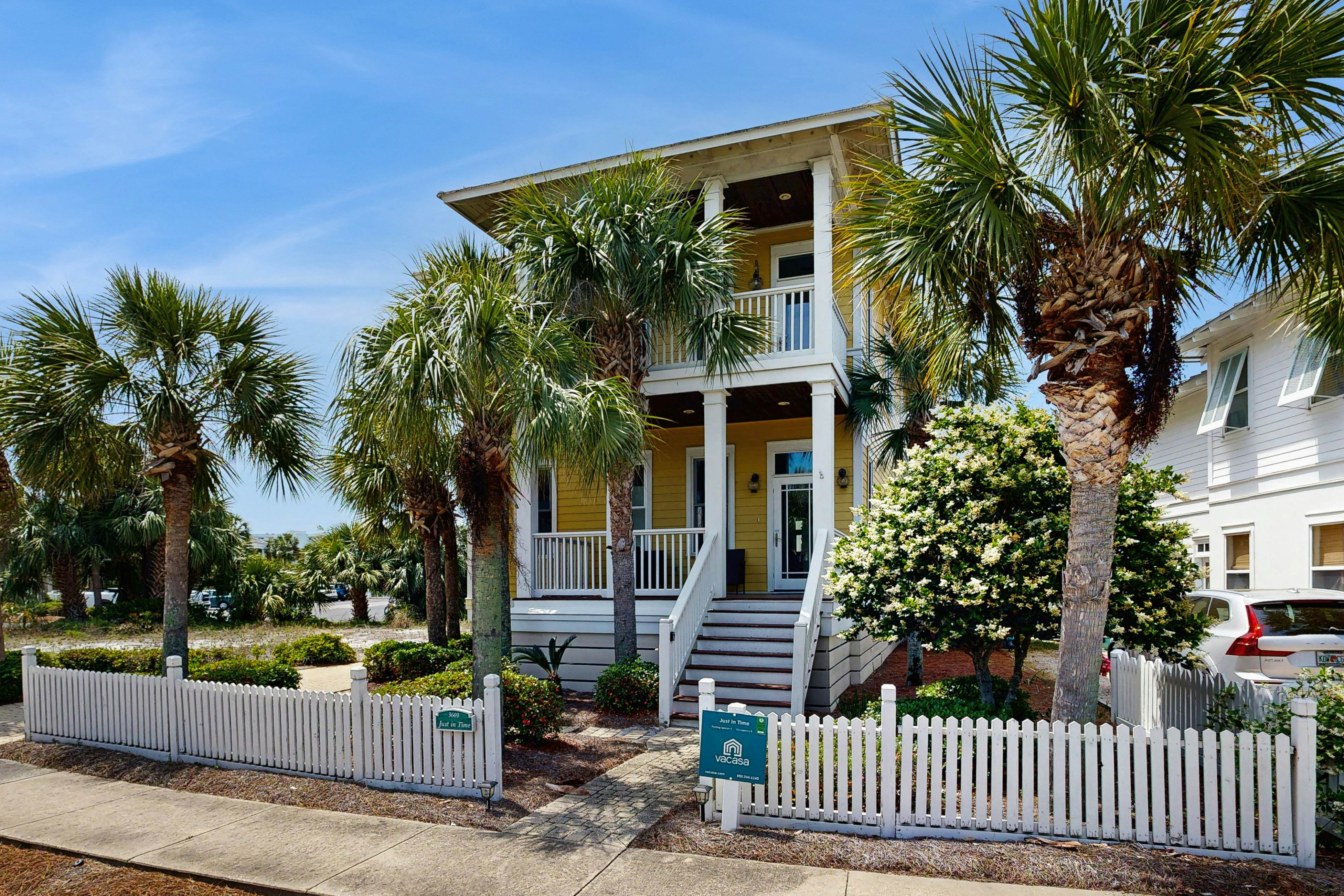 Located at Destin Pointe, Short Walk to the Beach, Minutes from Entertainment
