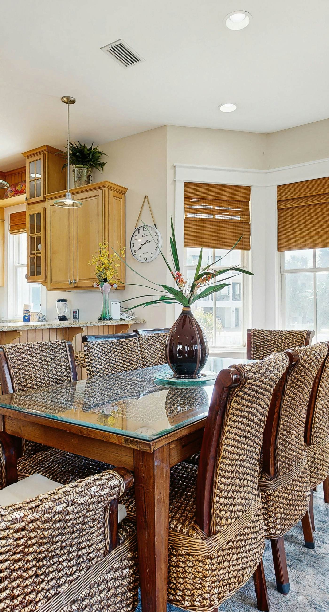 Located at Destin Pointe, Short Walk to the Beach, Minutes from Entertainment