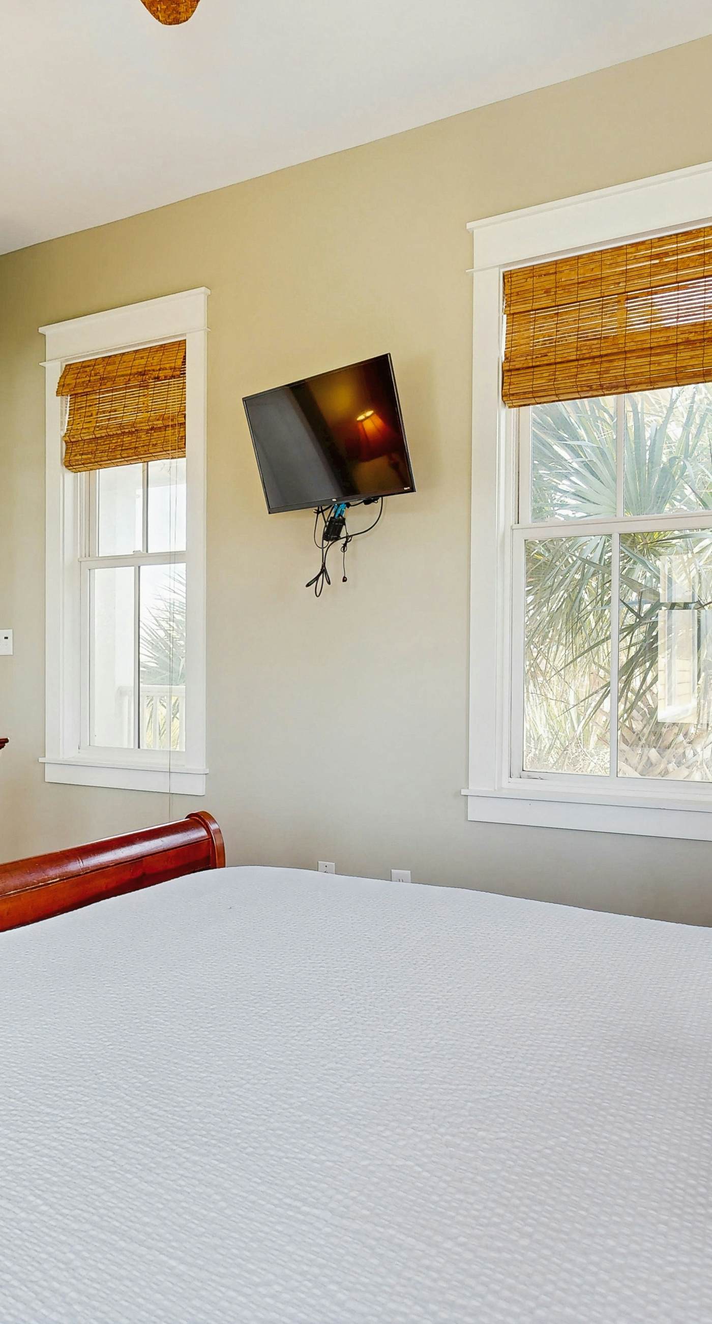 Located at Destin Pointe, Short Walk to the Beach, Minutes from Entertainment