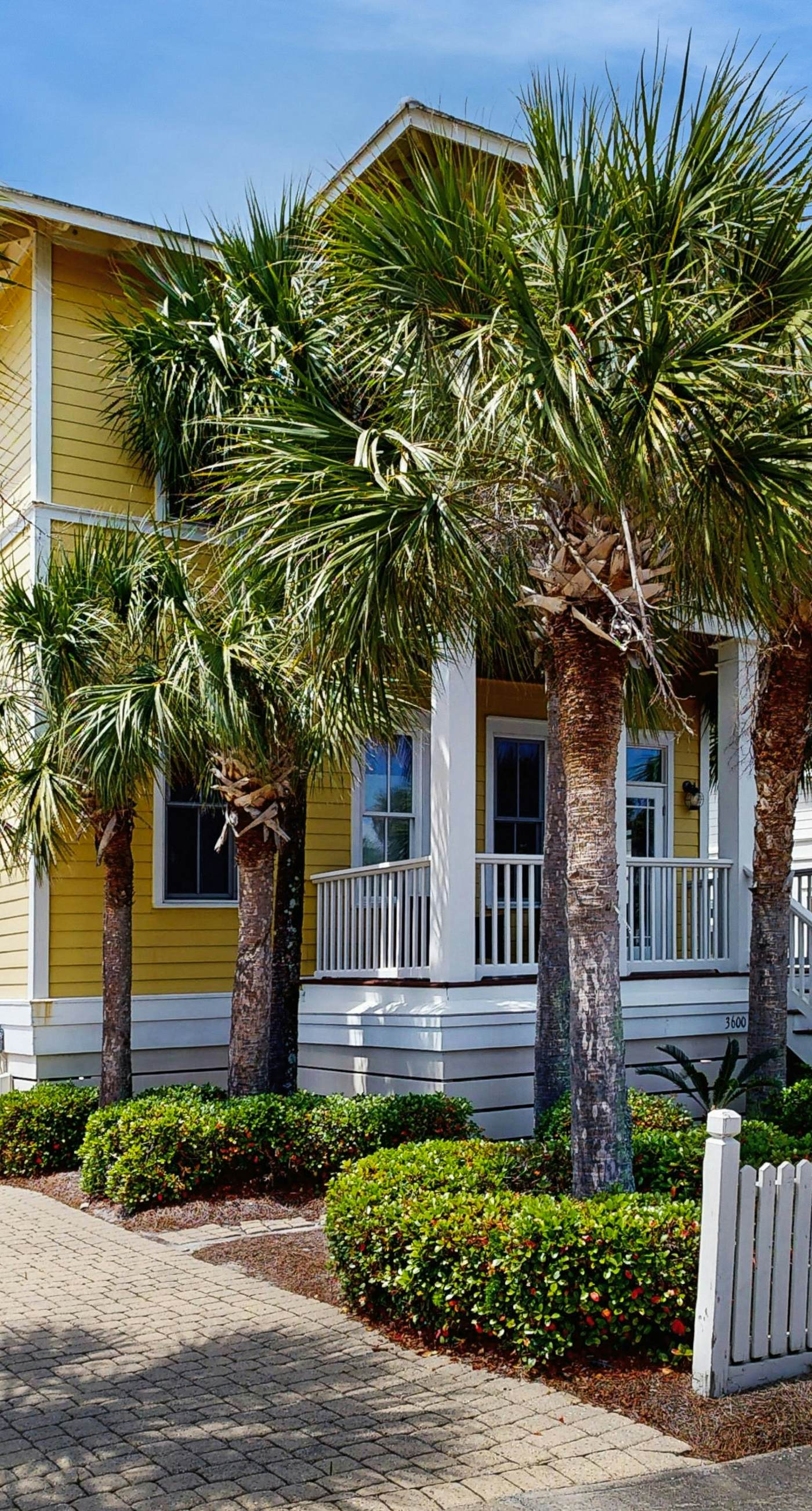 Located at Destin Pointe, Short Walk to the Beach, Minutes from Entertainment
