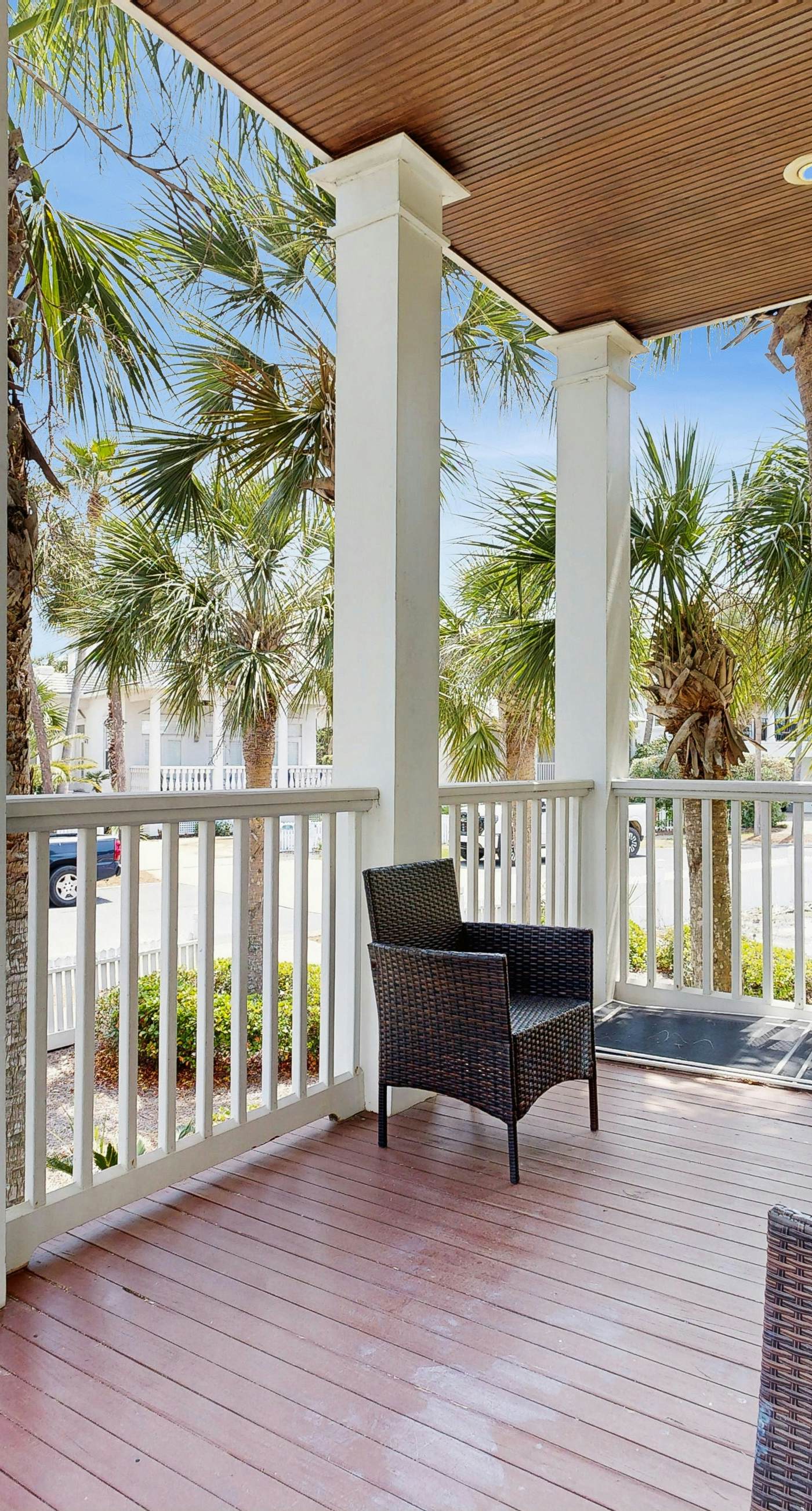 Located at Destin Pointe, Short Walk to the Beach, Minutes from Entertainment