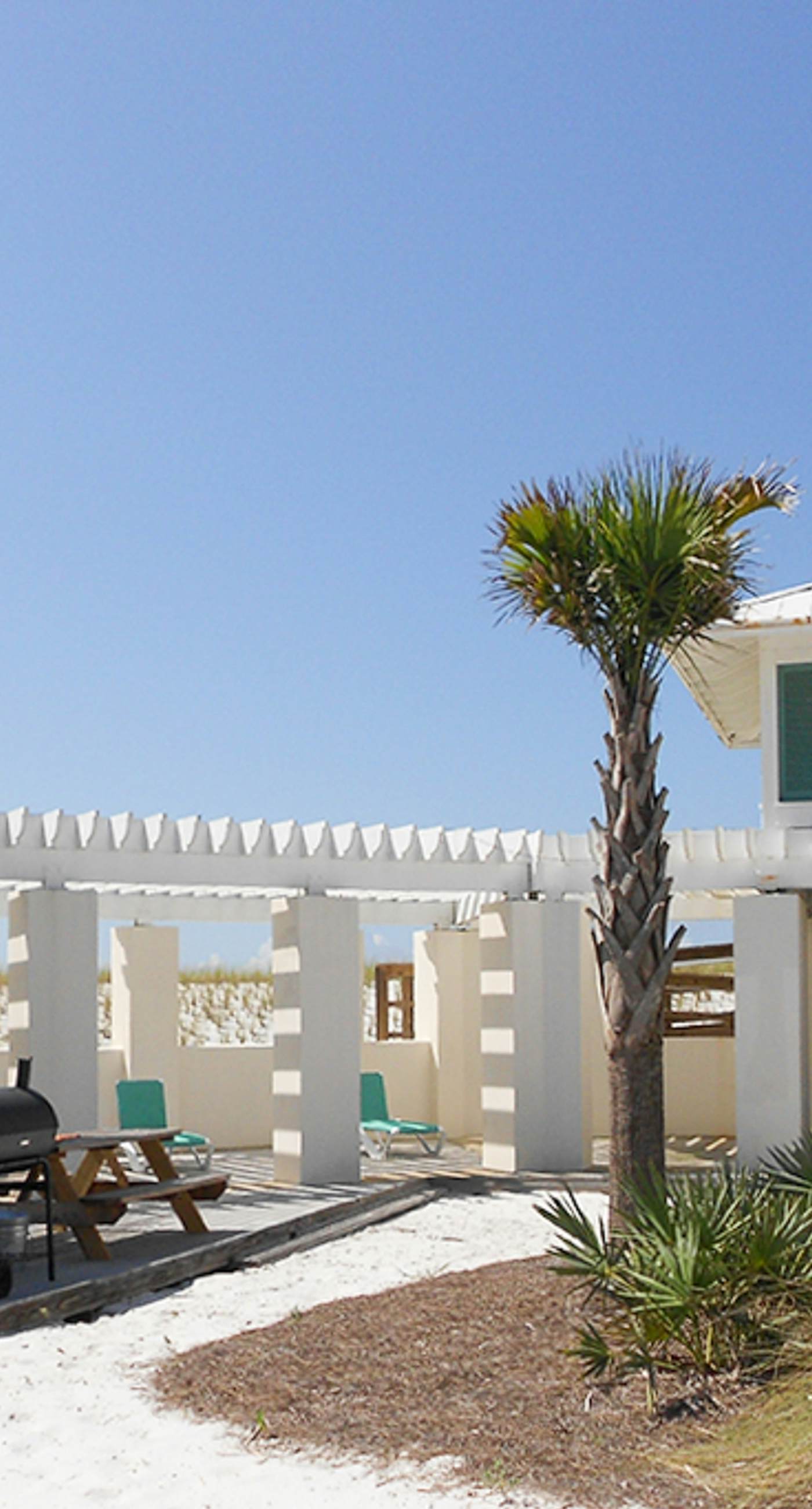 Located at Destin Pointe, Short Walk to the Beach, Minutes from Entertainment