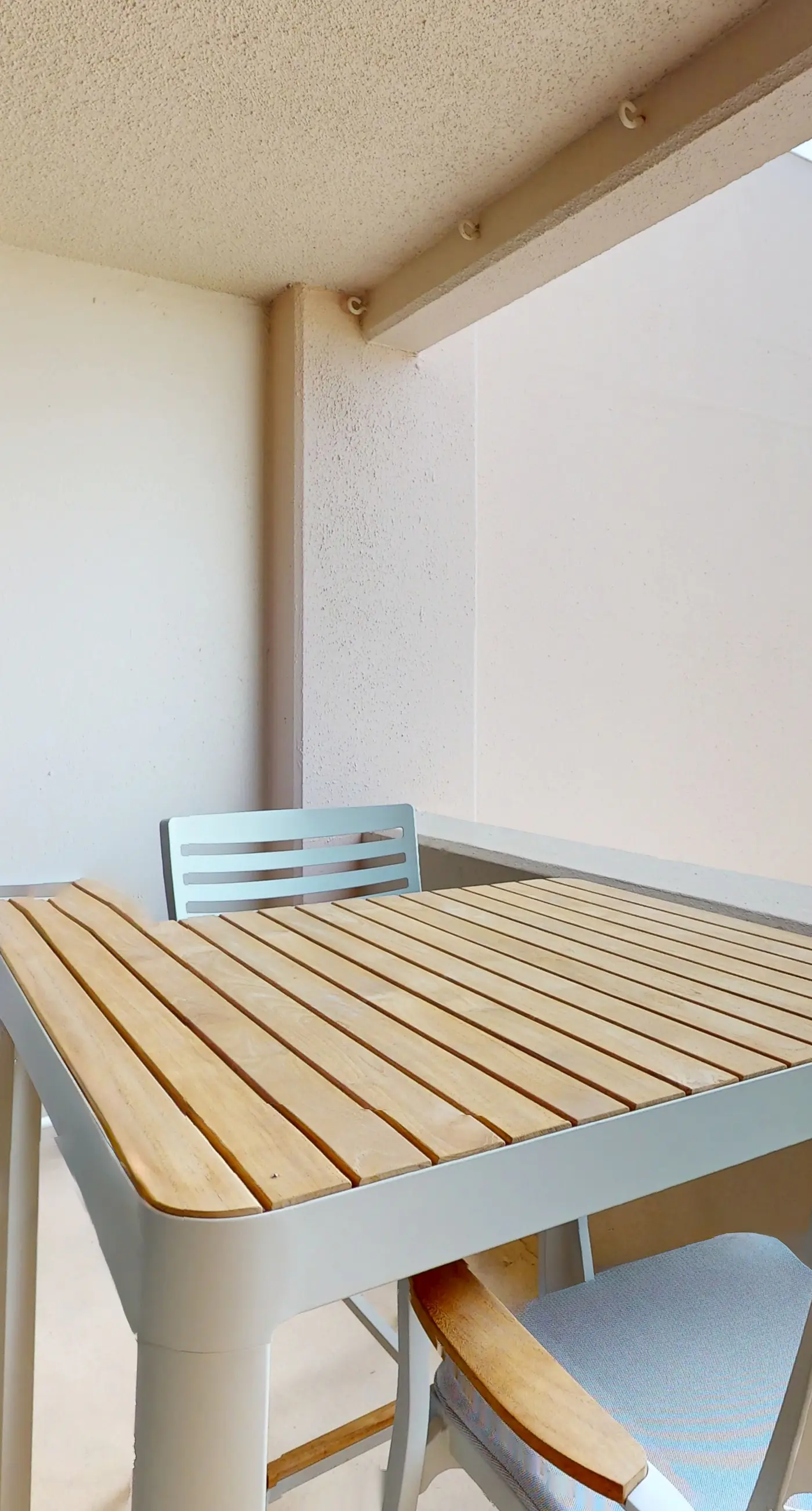 Comfortable Bay View Unit, Near dining, shopping, and more