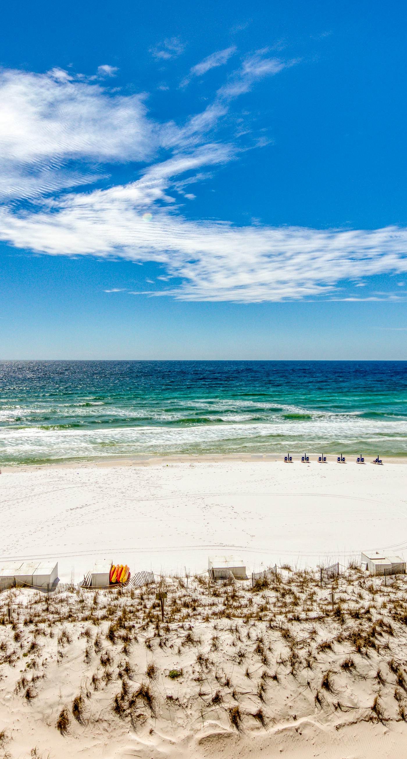 Beachfront condo with gorgeous Gulf view, balcony, pools & hot tub