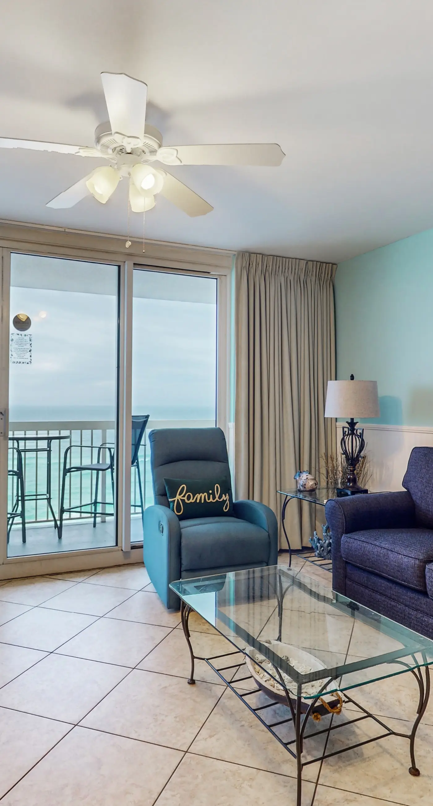 Gulf-front, 10th-floor condo with stunning Gulf views, pools & hot tubs
