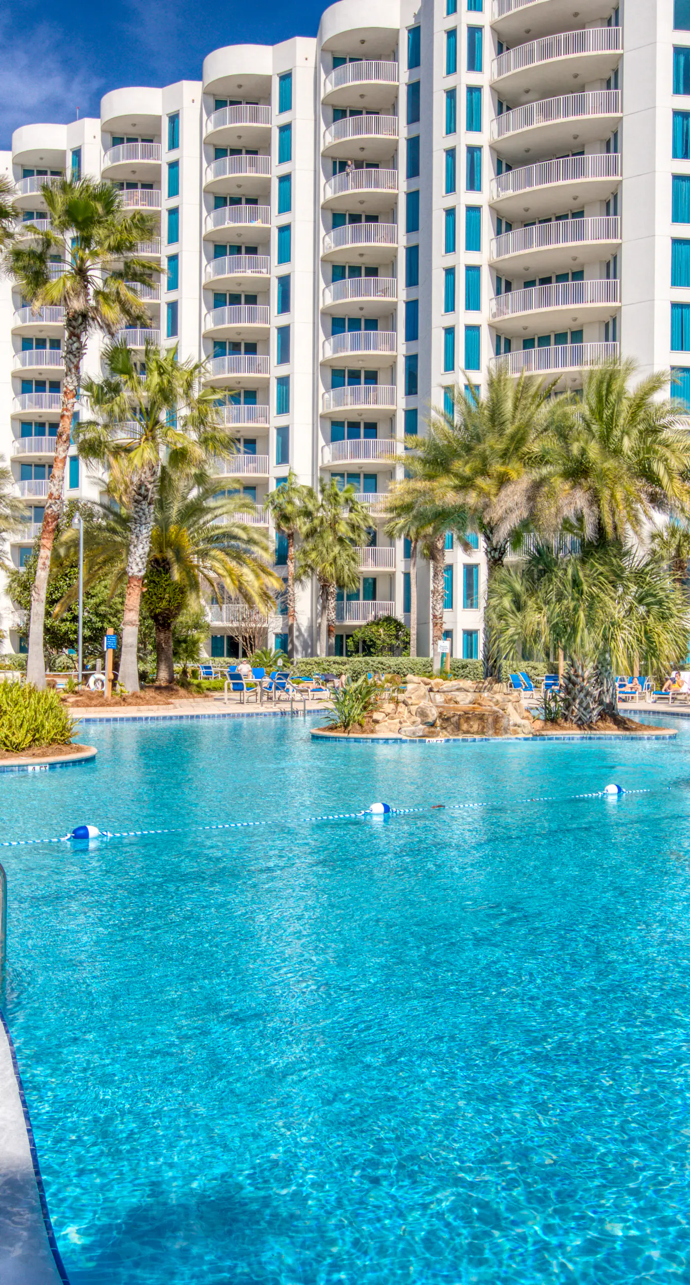 Spacious Condo w/Free WiFi, Shared Hot Tub, Pool, Tennis, and Central A/C