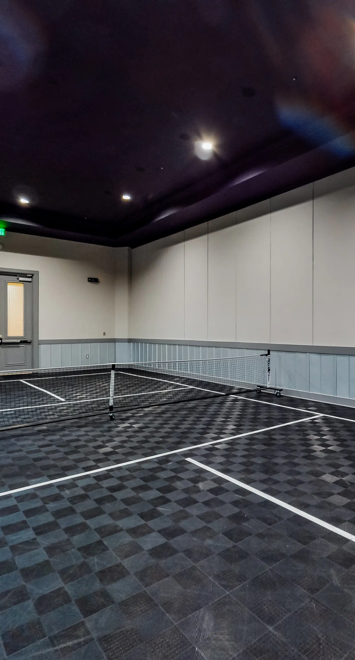 Spacious Condo w/Free WiFi, Shared Hot Tub, Pool, Tennis, and Central A/C