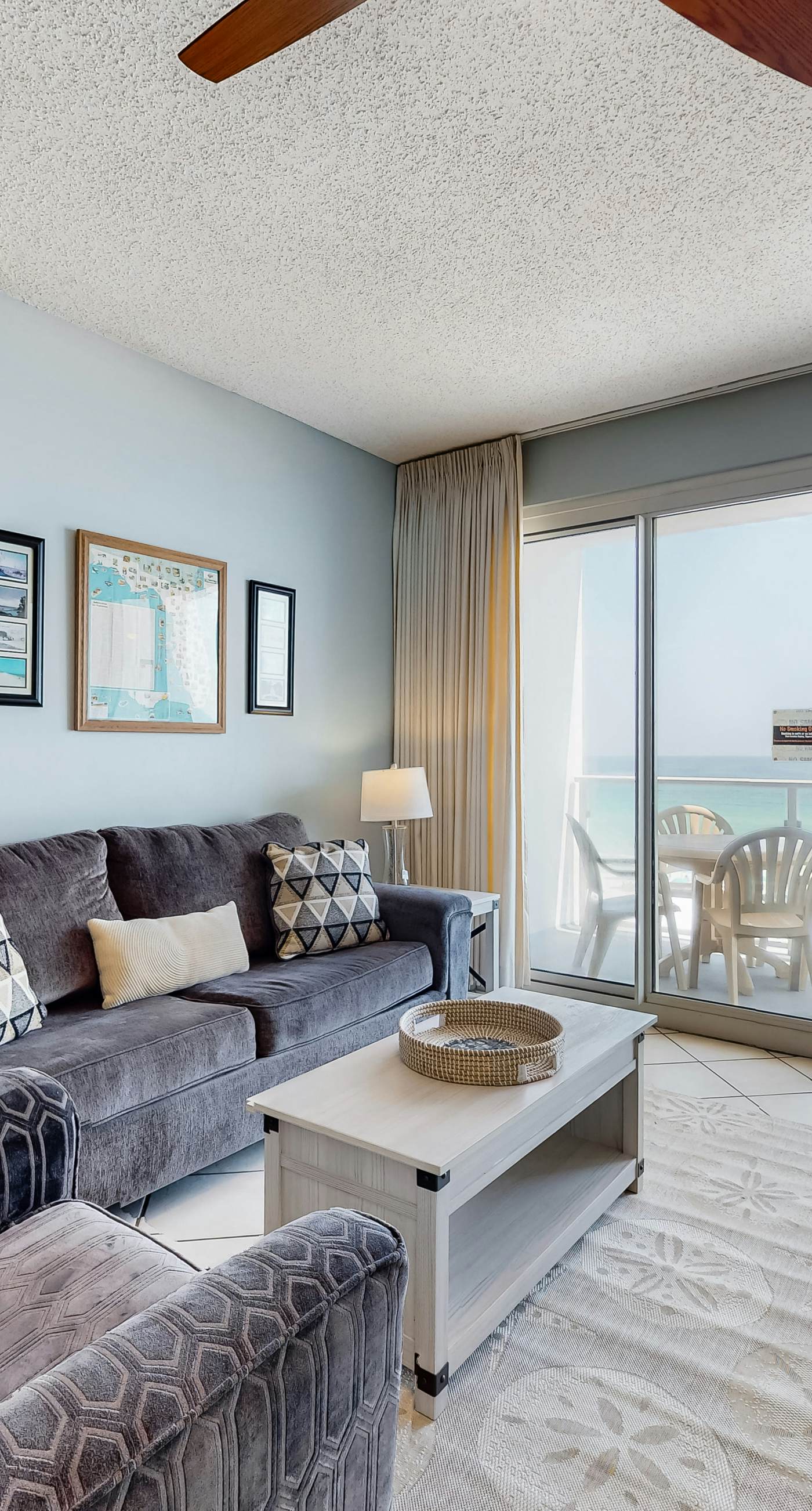 Cozy condo with Gulf-front balcony & great views - near shops & dining