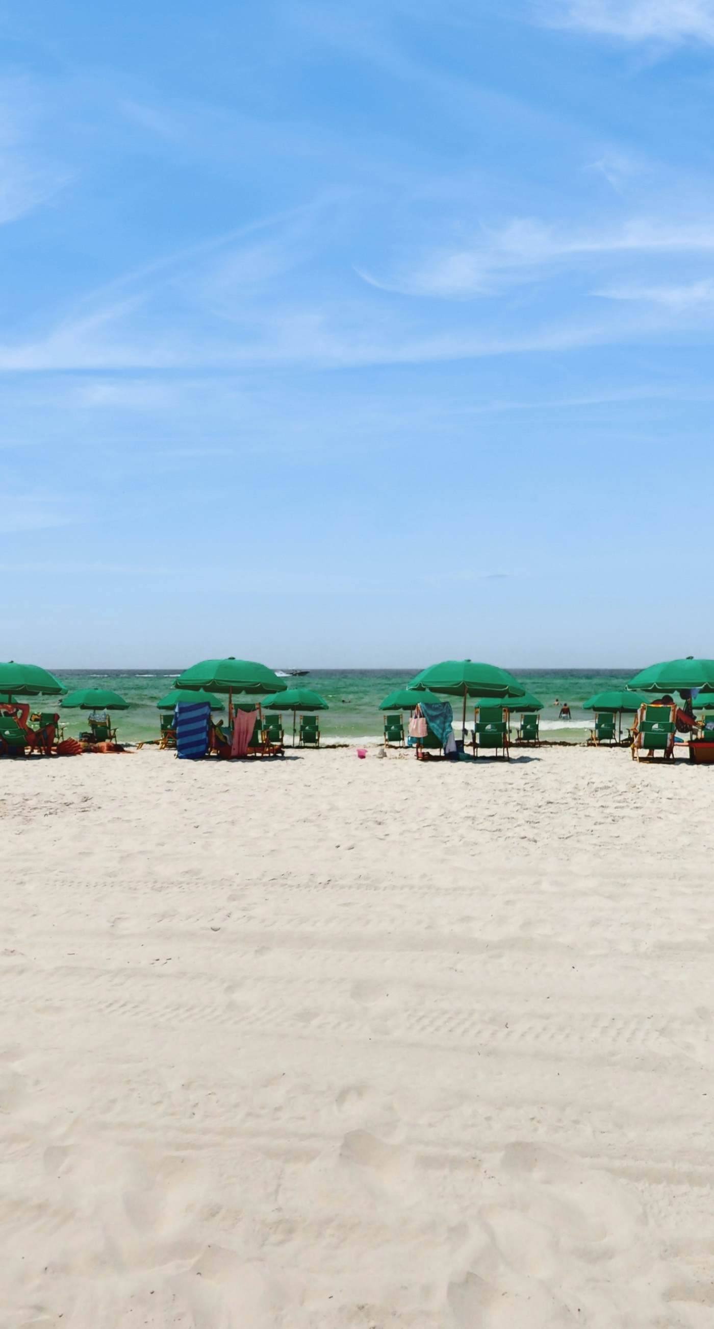 Cozy condo with Gulf-front balcony & great views - near shops & dining