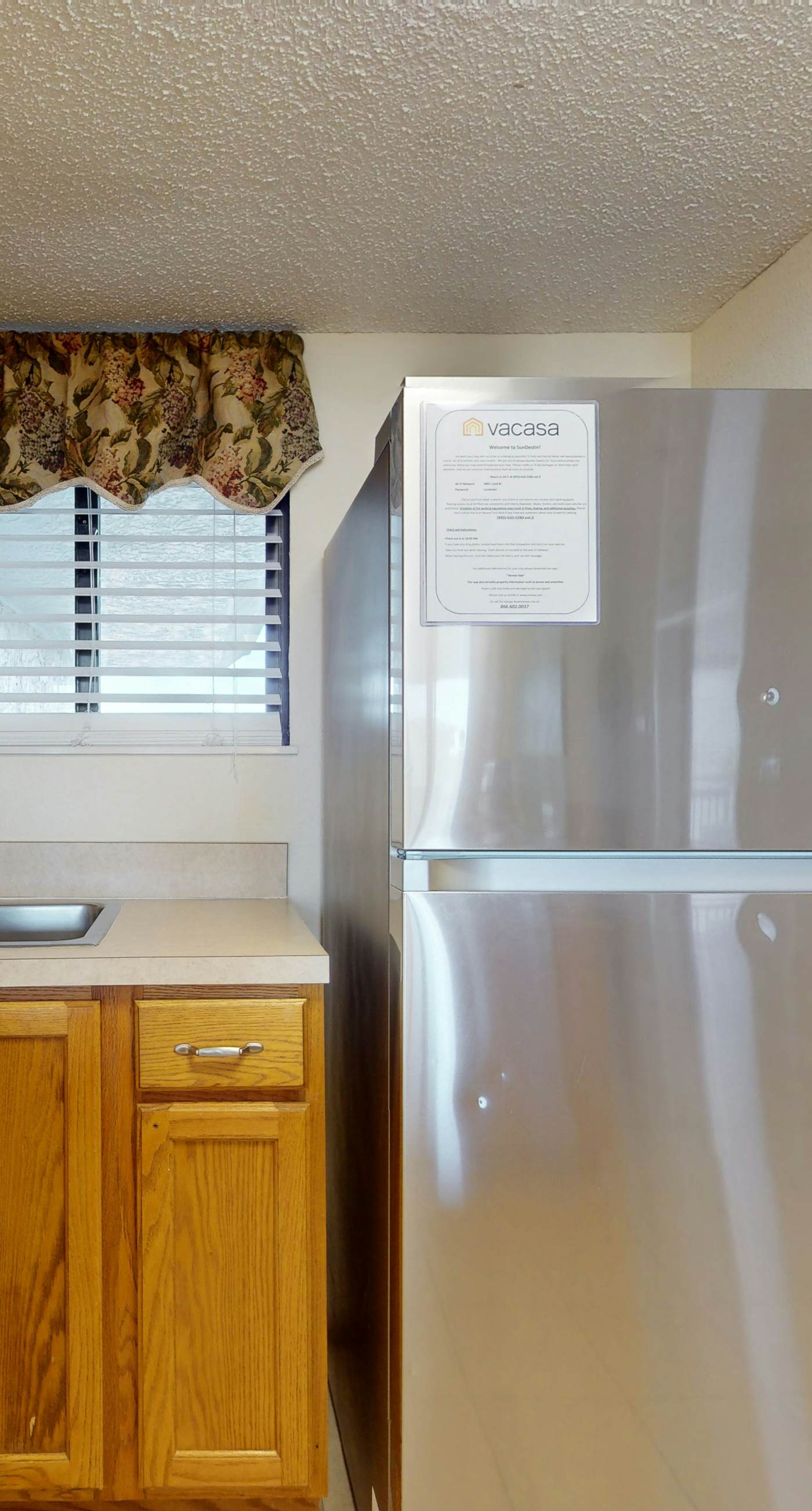 4th floor cozy condo w/multiple pools, splash pad, and on-site restaurant