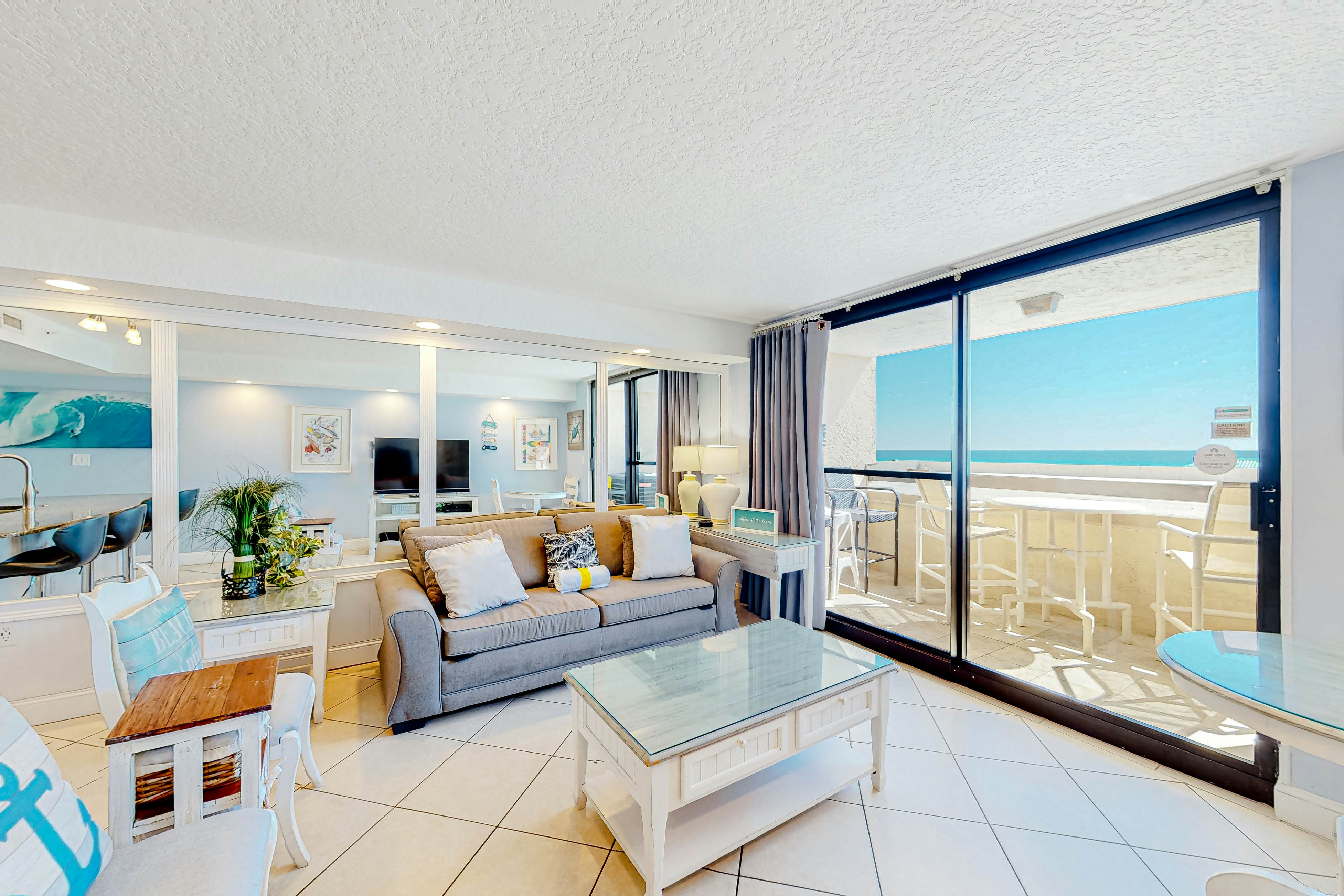 2nd-floor stunning condo with multiple pools, splash pad, & Gulf-front