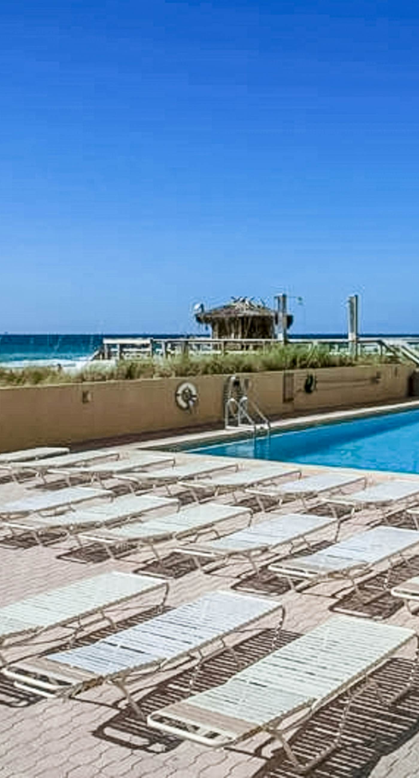 Lovely Sixth-Floor Condo, with Shared Splash Pad, Multiple Pools, & Hot Tub