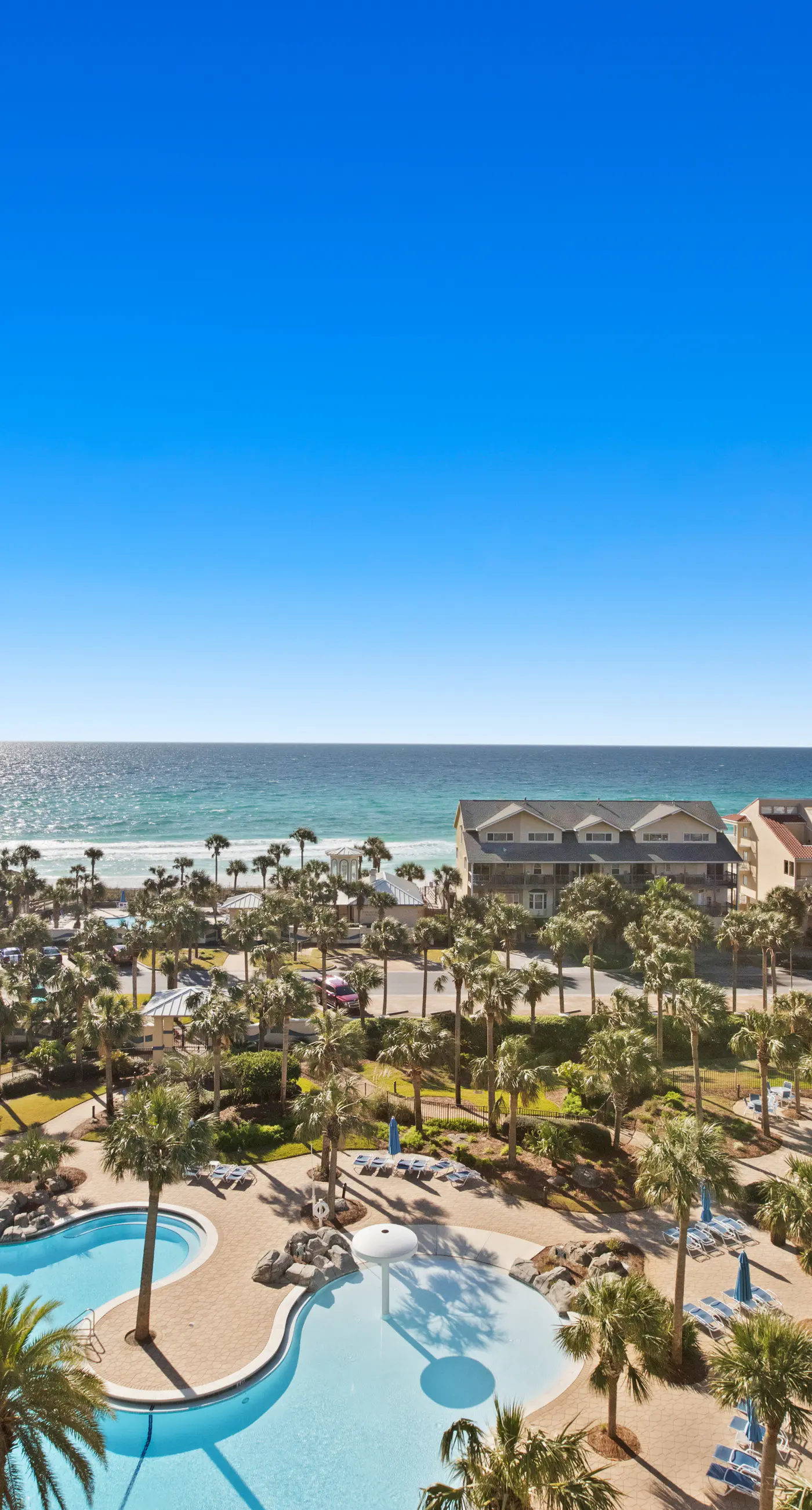 Airy Beachfront Condo w/Shared Outdoor Pool, Central A/C, Free WiFi