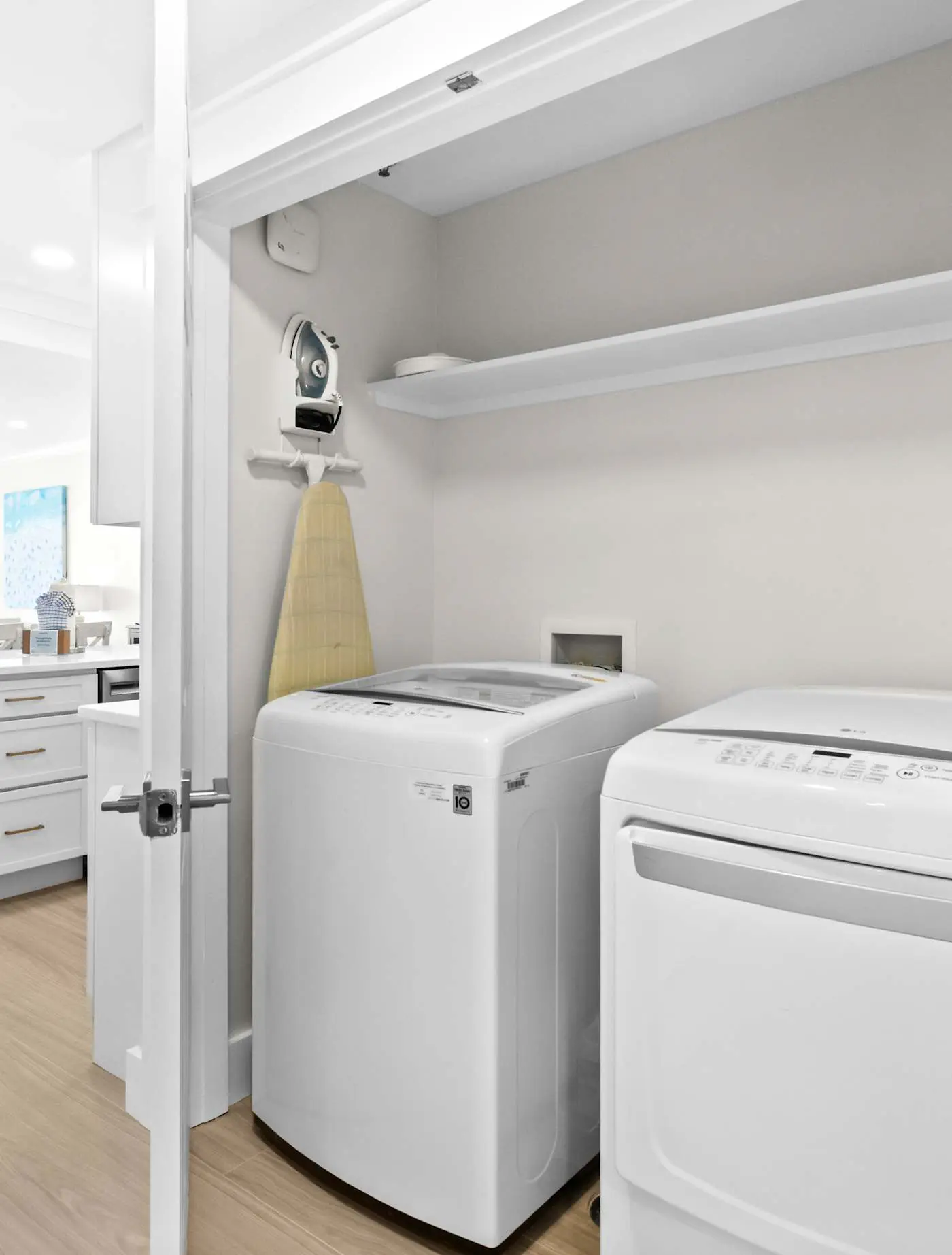 Sterling Sands 806