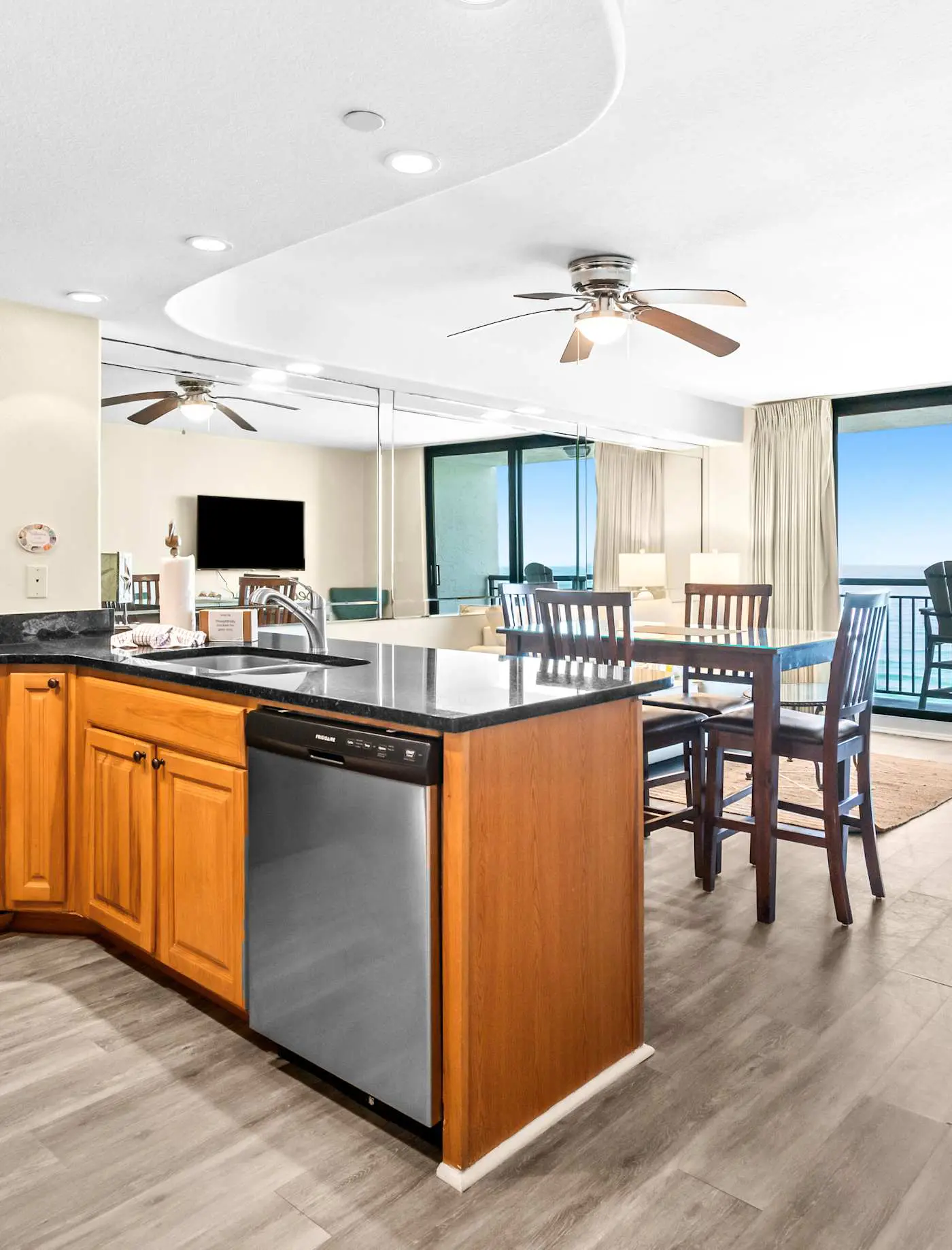 Gulf-Front Condo w/ Free WiFi & Shared Pools/Hot Tub/Sauna - Snowbird Friendly