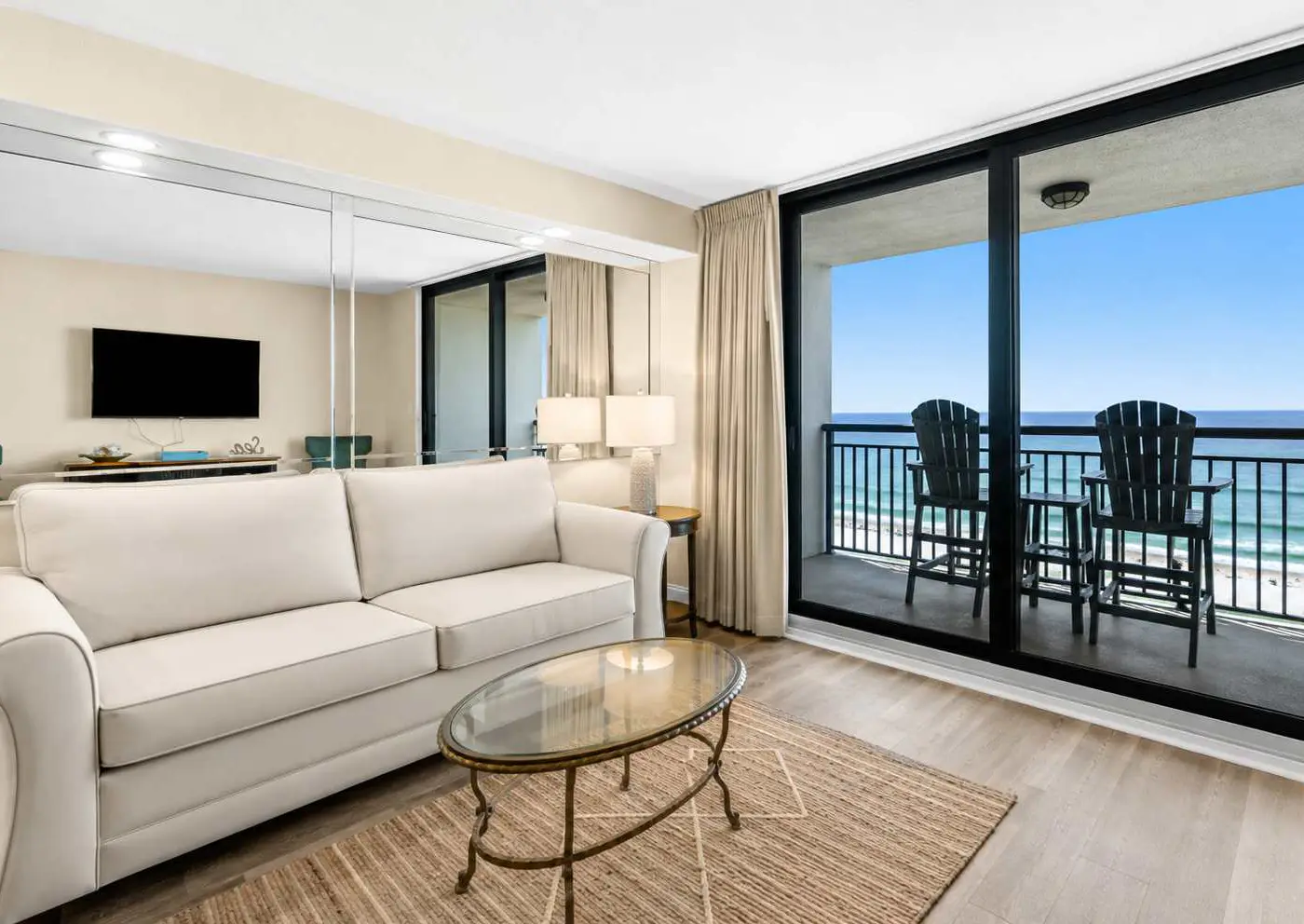 Gulf-Front Condo w/ Free WiFi & Shared Pools/Hot Tub/Sauna - Snowbird Friendly