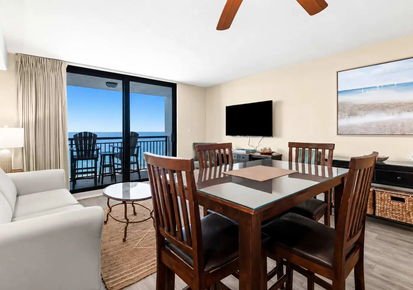 Gulf-Front Condo w/ Free WiFi & Shared Pools/Hot Tub/Sauna - Snowbird Friendly