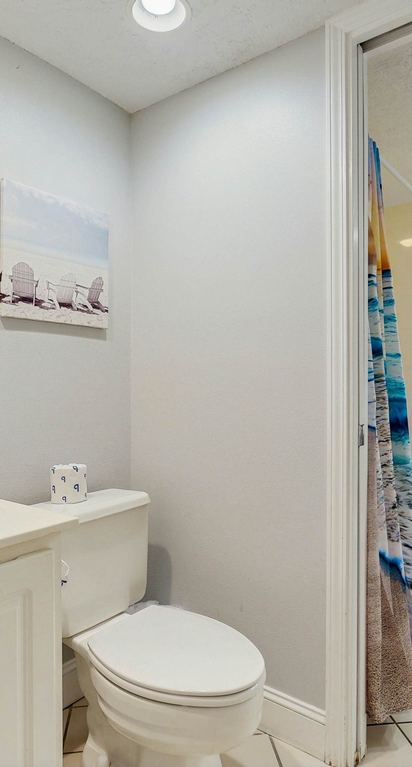 15th Floor Stunning Condo, Splash pad w/ multiple pools & hot tub